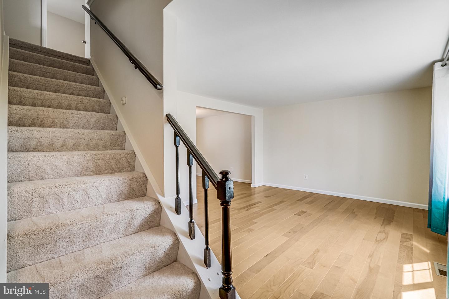 7307 BONNIEMILL LN, SPRINGFIELD, Virginia 22150, 5 Bedrooms Bedrooms, ,3 BathroomsBathrooms,Residential,For sale,7307 BONNIEMILL LN,VAFX2265124 MLS # VAFX2265124