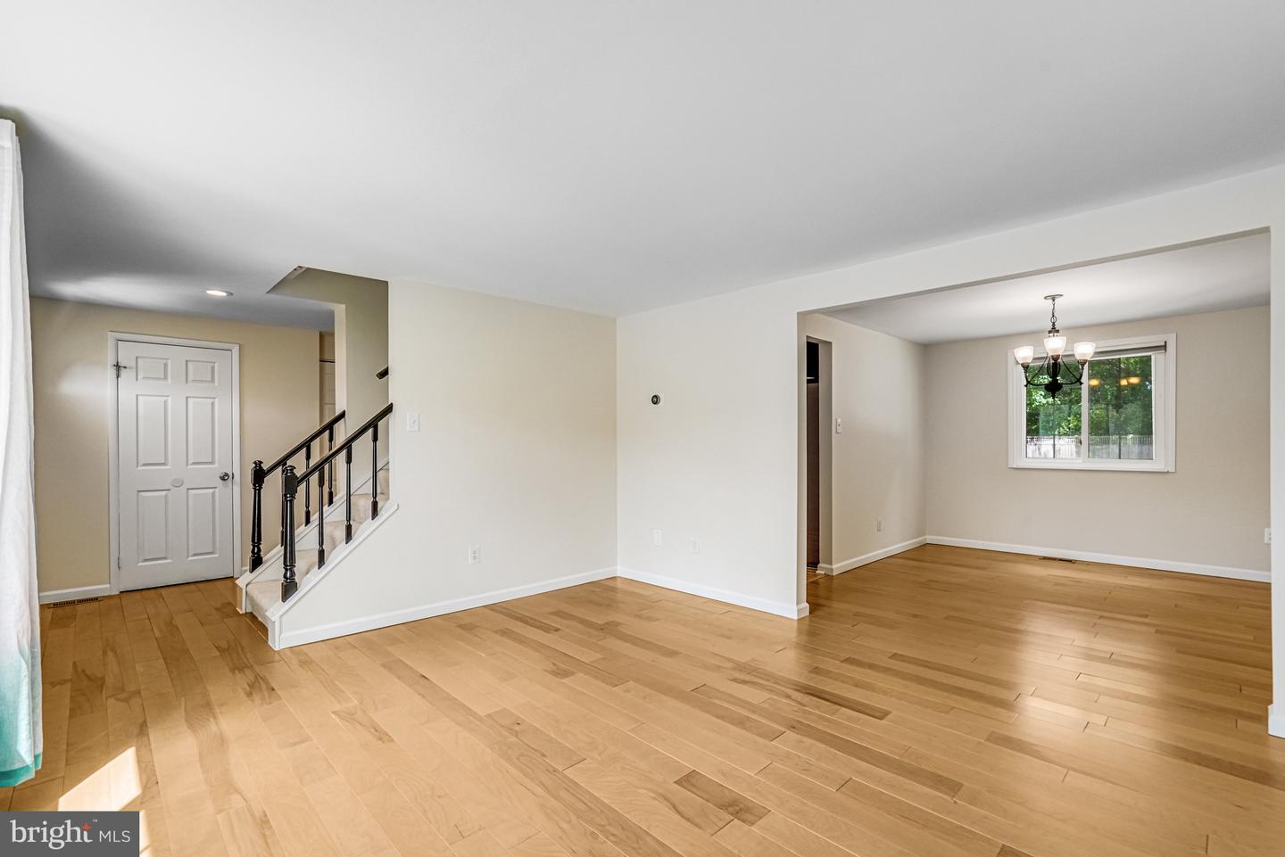 7307 BONNIEMILL LN, SPRINGFIELD, Virginia 22150, 5 Bedrooms Bedrooms, ,3 BathroomsBathrooms,Residential,For sale,7307 BONNIEMILL LN,VAFX2265124 MLS # VAFX2265124
