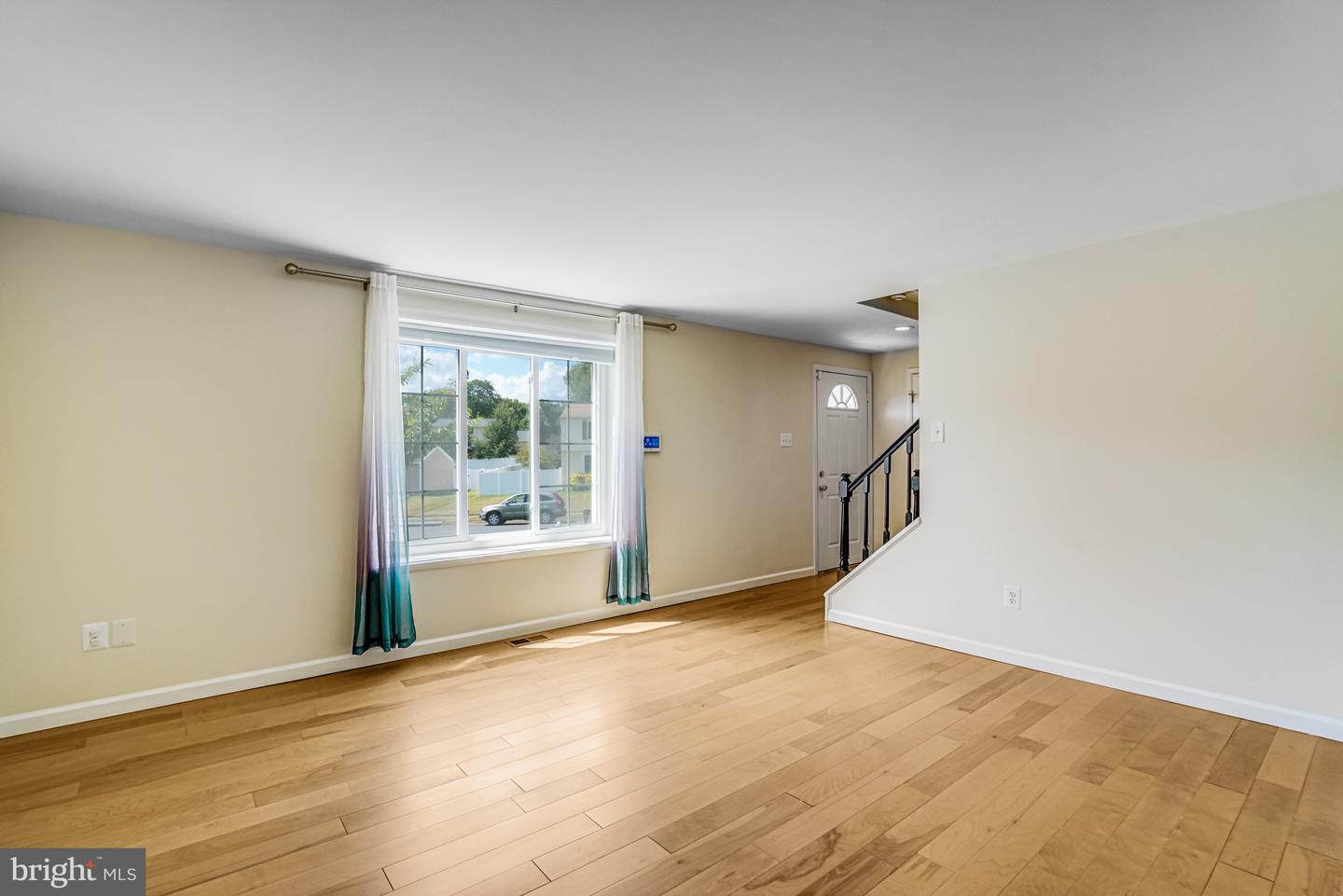 7307 BONNIEMILL LN, SPRINGFIELD, Virginia 22150, 5 Bedrooms Bedrooms, ,3 BathroomsBathrooms,Residential,For sale,7307 BONNIEMILL LN,VAFX2265124 MLS # VAFX2265124