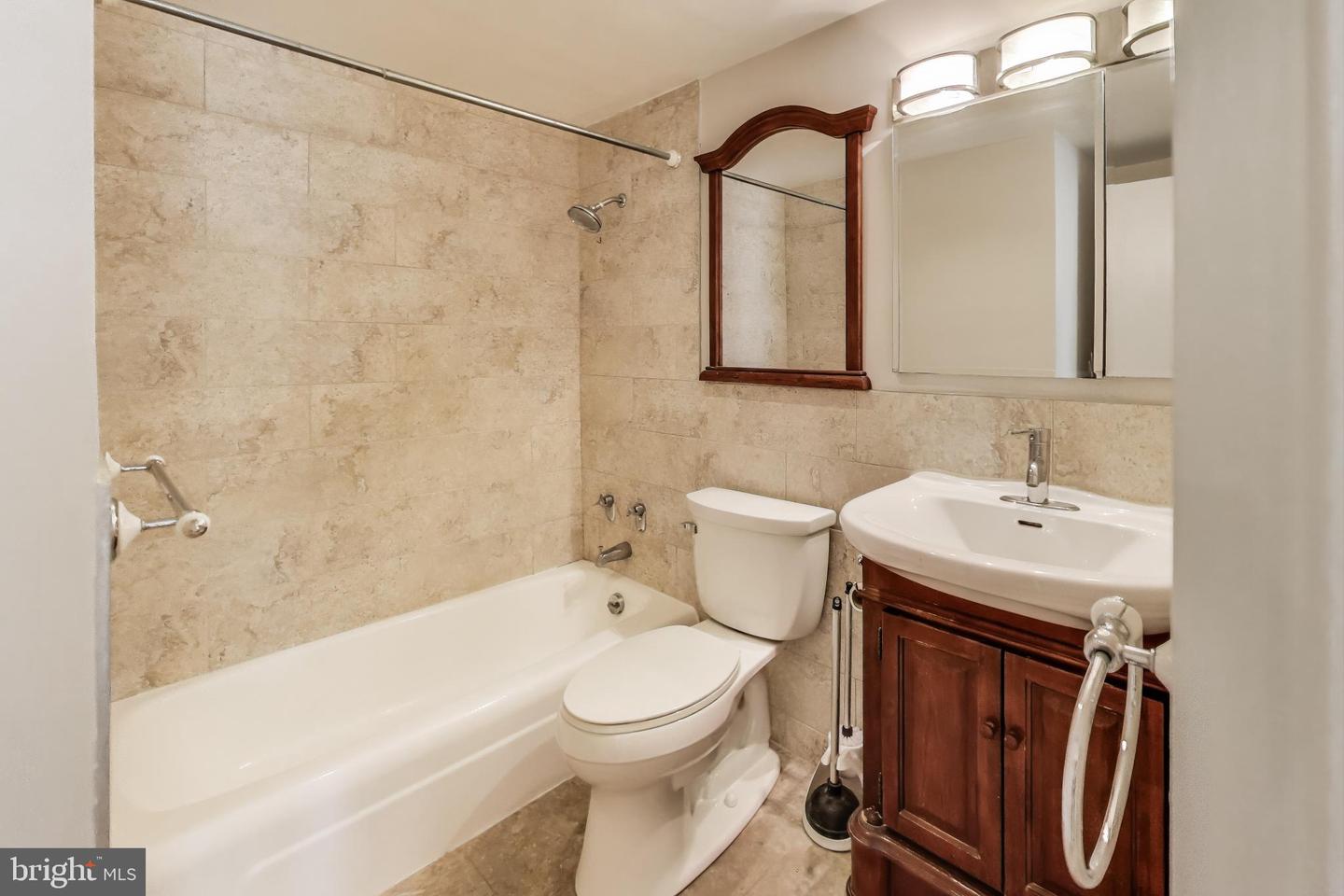 1435 4TH ST SW #B609, WASHINGTON, District Of Columbia 20024, 1 Bedroom Bedrooms, 2 Rooms Rooms,1 BathroomBathrooms,Residential,For sale,1435 4TH ST SW #B609,DCDC2220528 MLS # DCDC2220528