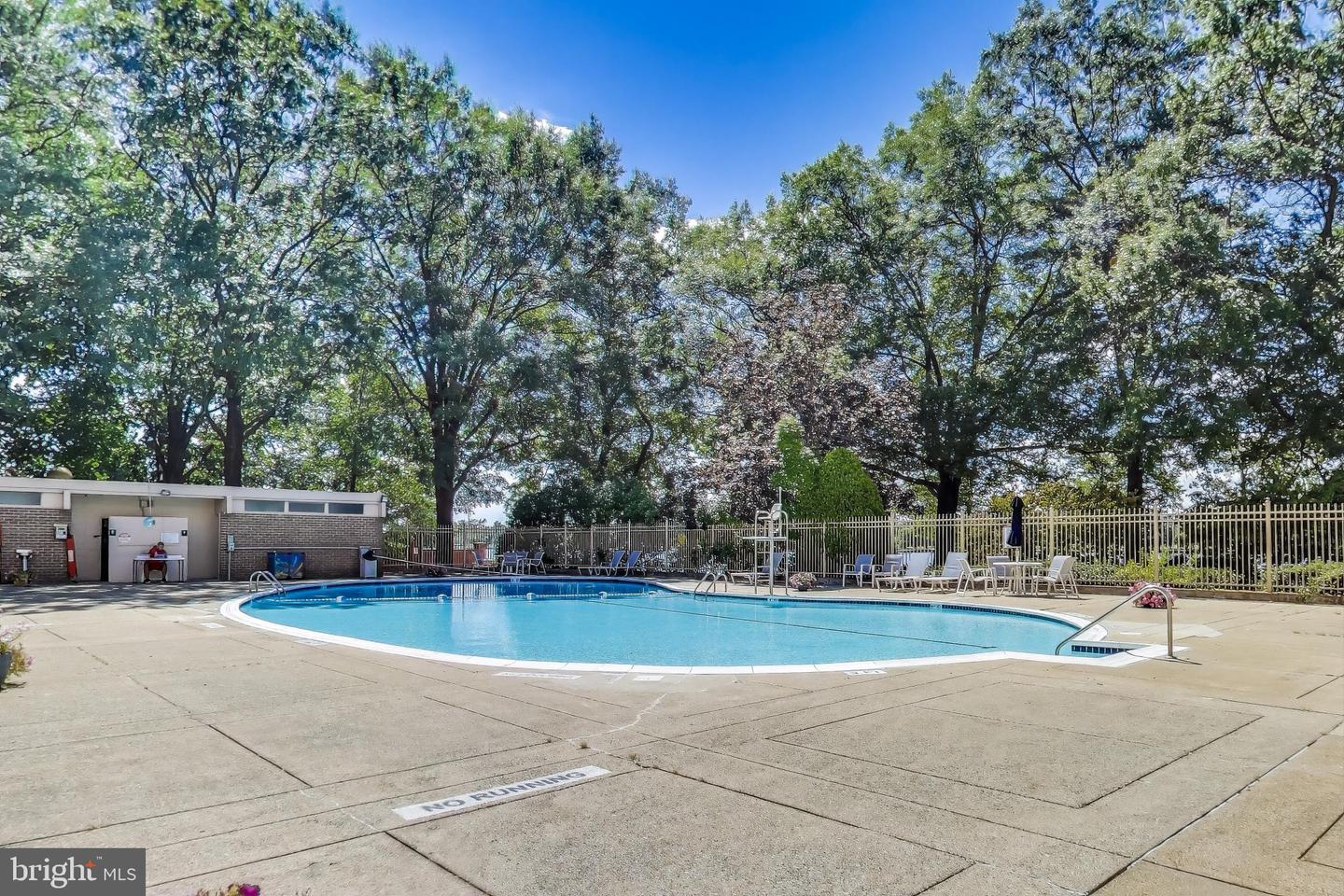 1435 4TH ST SW #B609, WASHINGTON, District Of Columbia 20024, 1 Bedroom Bedrooms, 2 Rooms Rooms,1 BathroomBathrooms,Residential,For sale,1435 4TH ST SW #B609,DCDC2220528 MLS # DCDC2220528