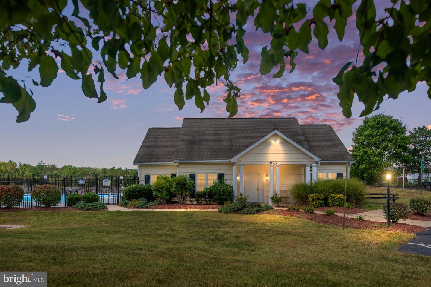 2011 CHESTERFIELD RD, LOCUST GROVE, Virginia 22508, 4 Bedrooms Bedrooms, ,3 BathroomsBathrooms,Residential,For sale,2011 CHESTERFIELD RD,VAOR2010680 MLS # VAOR2010680