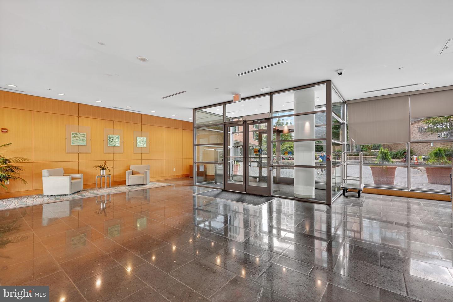 2001 15TH ST N #1210, ARLINGTON, Virginia 22201, 2 Bedrooms Bedrooms, ,2 BathroomsBathrooms,Residential,For sale,2001 15TH ST N #1210,VAAR2063210 MLS # VAAR2063210 2001 15TH ST N #1210, ARLINGTON, Virginia 22201, 2 Bedrooms Bedrooms, ,2 BathroomsBathrooms,Residential,For sale,2001 15TH ST N #1210,VAAR2063210 MLS # VAAR2063210