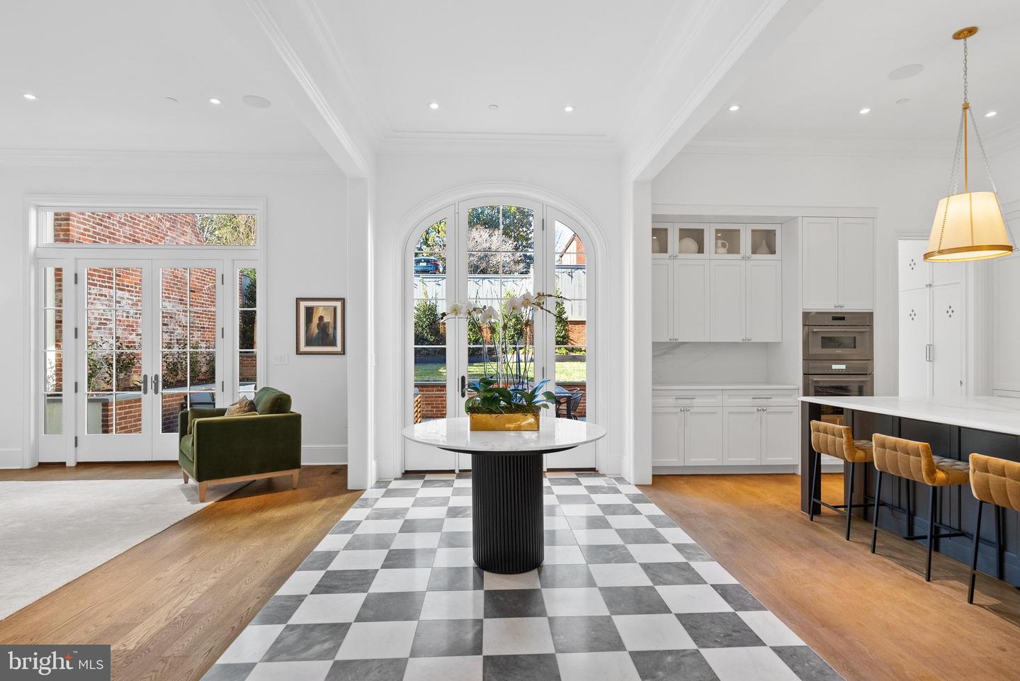 1524 33RD ST NW, WASHINGTON, District Of Columbia 20007, 6 Bedrooms Bedrooms, ,6 BathroomsBathrooms,Residential,For sale,1524 33RD ST NW,DCDC2220696 MLS # DCDC2220696