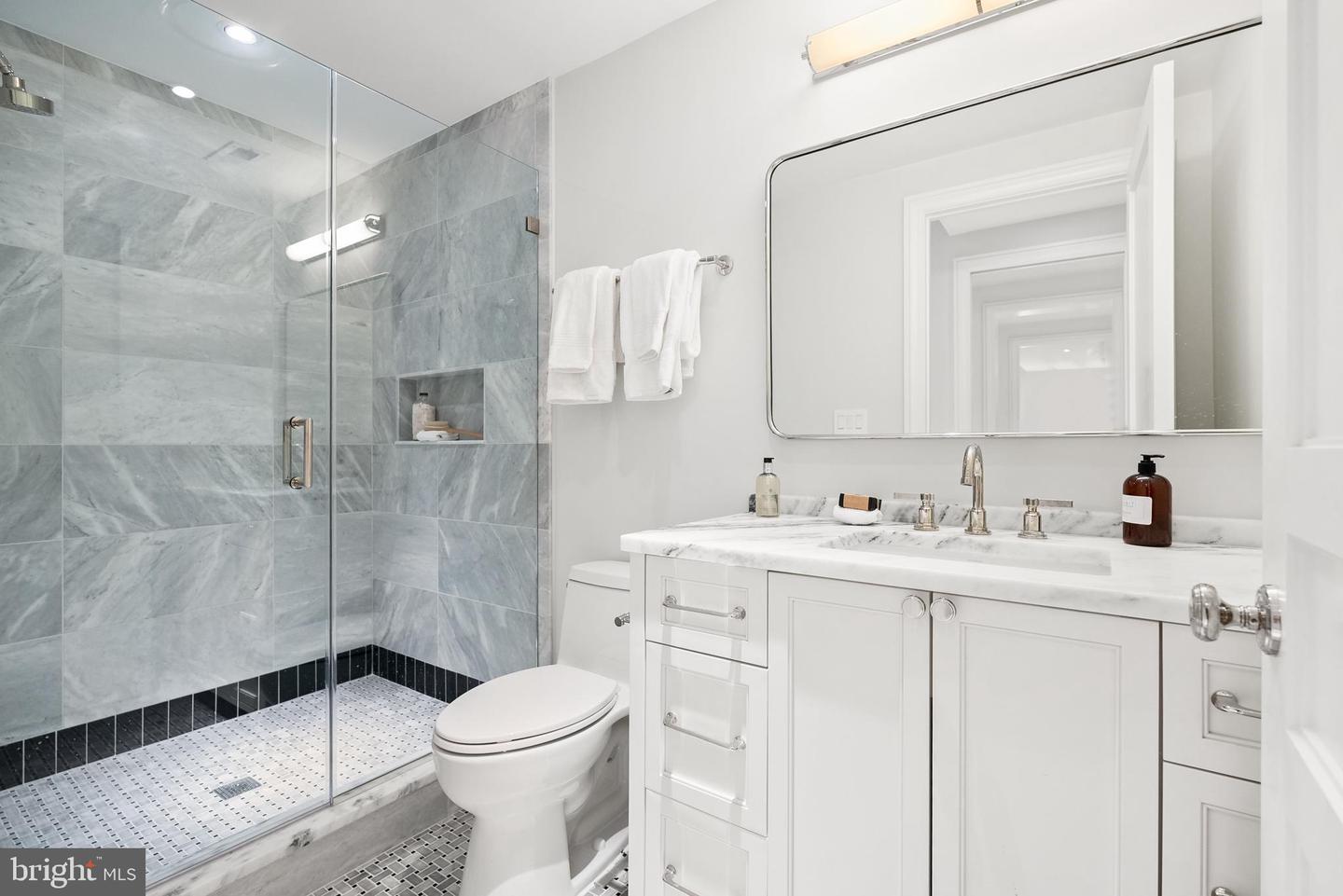 1524 33RD ST NW, WASHINGTON, District Of Columbia 20007, 6 Bedrooms Bedrooms, ,6 BathroomsBathrooms,Residential,For sale,1524 33RD ST NW,DCDC2220696 MLS # DCDC2220696