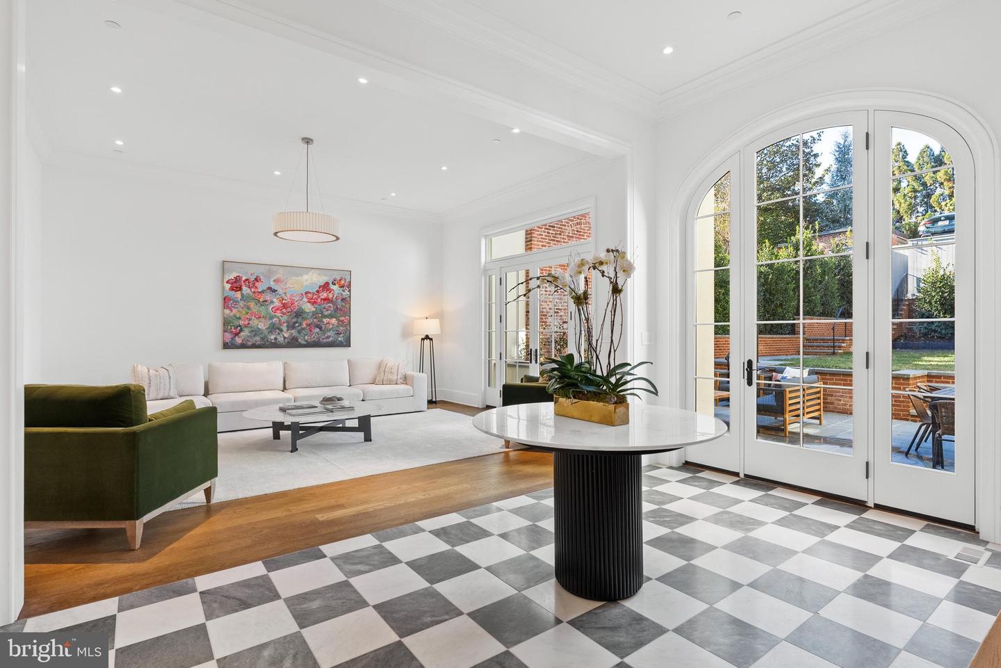 1524 33RD ST NW, WASHINGTON, District Of Columbia 20007, 6 Bedrooms Bedrooms, ,6 BathroomsBathrooms,Residential,For sale,1524 33RD ST NW,DCDC2220696 MLS # DCDC2220696