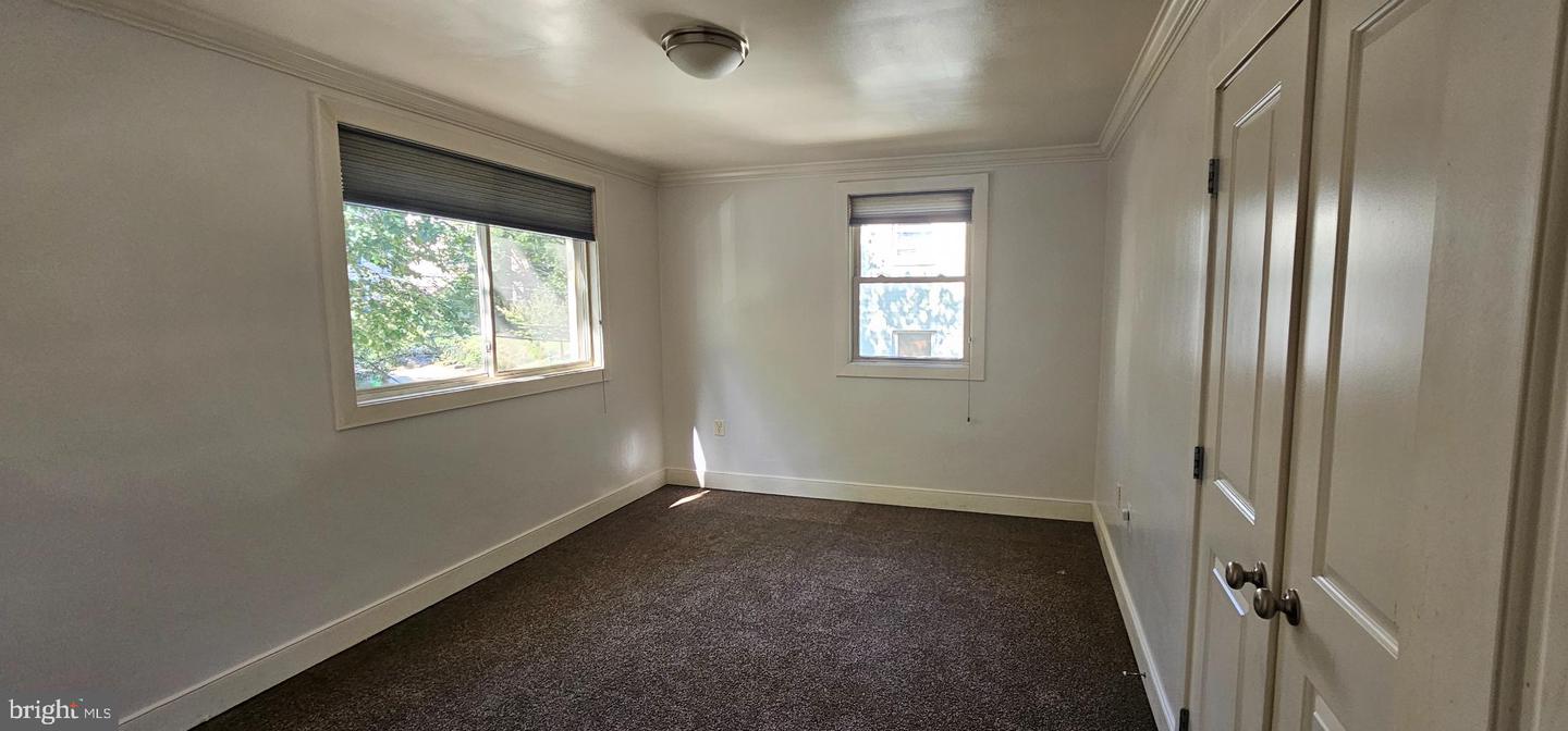 2844 HARTFORD ST SE #301, WASHINGTON, District Of Columbia 20020, 2 Bedrooms Bedrooms, 3 Rooms Rooms,1 BathroomBathrooms,Residential,For sale,2844 HARTFORD ST SE #301,DCDC2220726 MLS # DCDC2220726