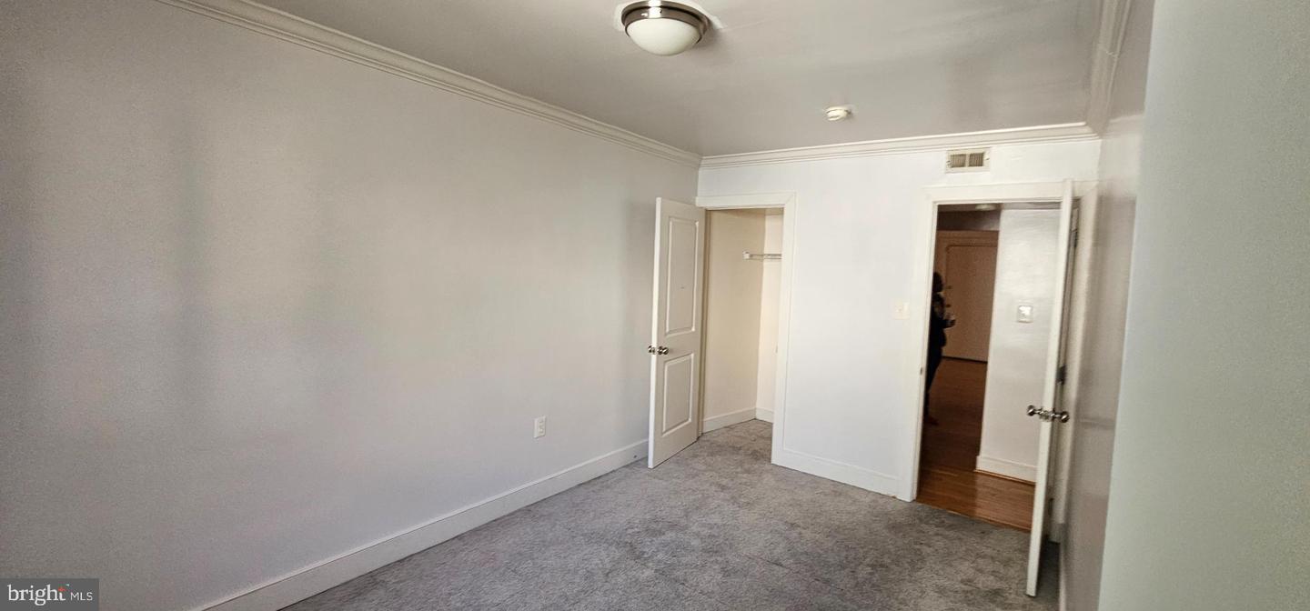 2844 HARTFORD ST SE #301, WASHINGTON, District Of Columbia 20020, 2 Bedrooms Bedrooms, 3 Rooms Rooms,1 BathroomBathrooms,Residential,For sale,2844 HARTFORD ST SE #301,DCDC2220726 MLS # DCDC2220726