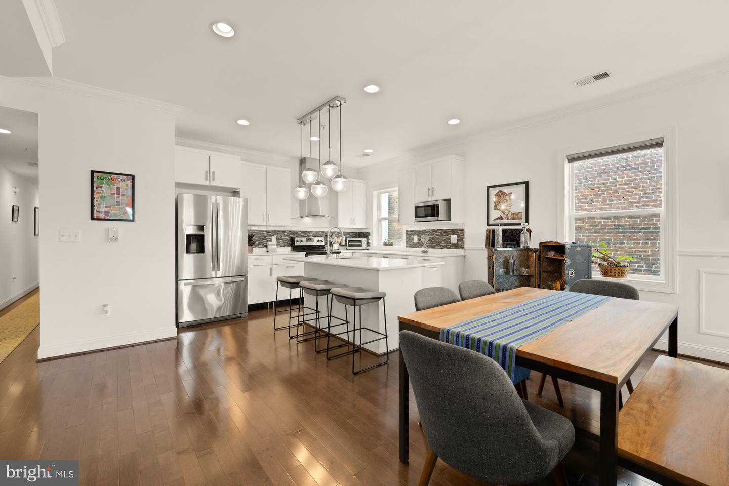 233 S ST NE #4, WASHINGTON, District Of Columbia 20002, 2 Bedrooms Bedrooms, ,2 BathroomsBathrooms,Residential,For sale,233 S ST NE #4,DCDC2220752 MLS # DCDC2220752