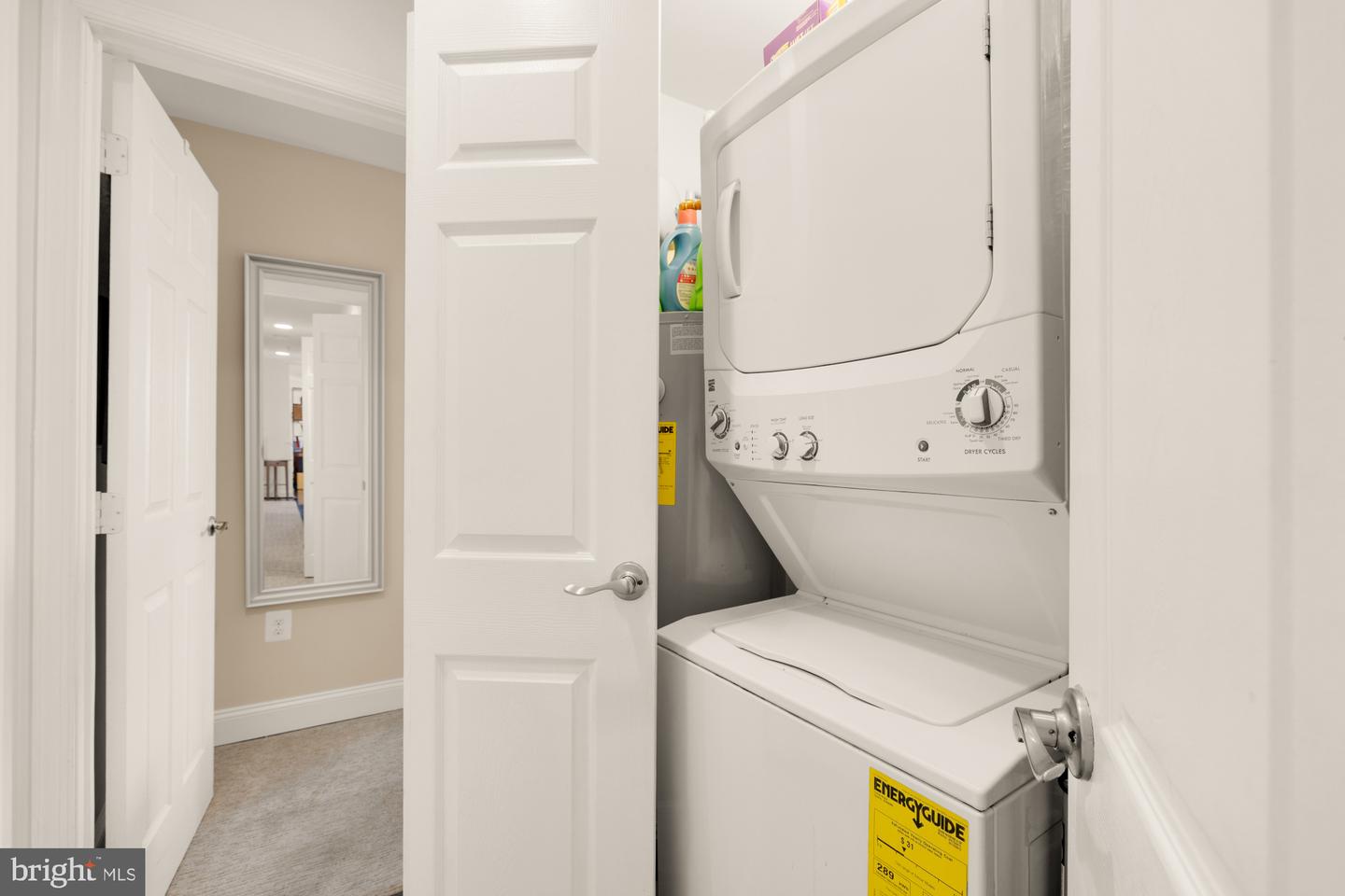 233 S ST NE #4, WASHINGTON, District Of Columbia 20002, 2 Bedrooms Bedrooms, ,2 BathroomsBathrooms,Residential,For sale,233 S ST NE #4,DCDC2220752 MLS # DCDC2220752