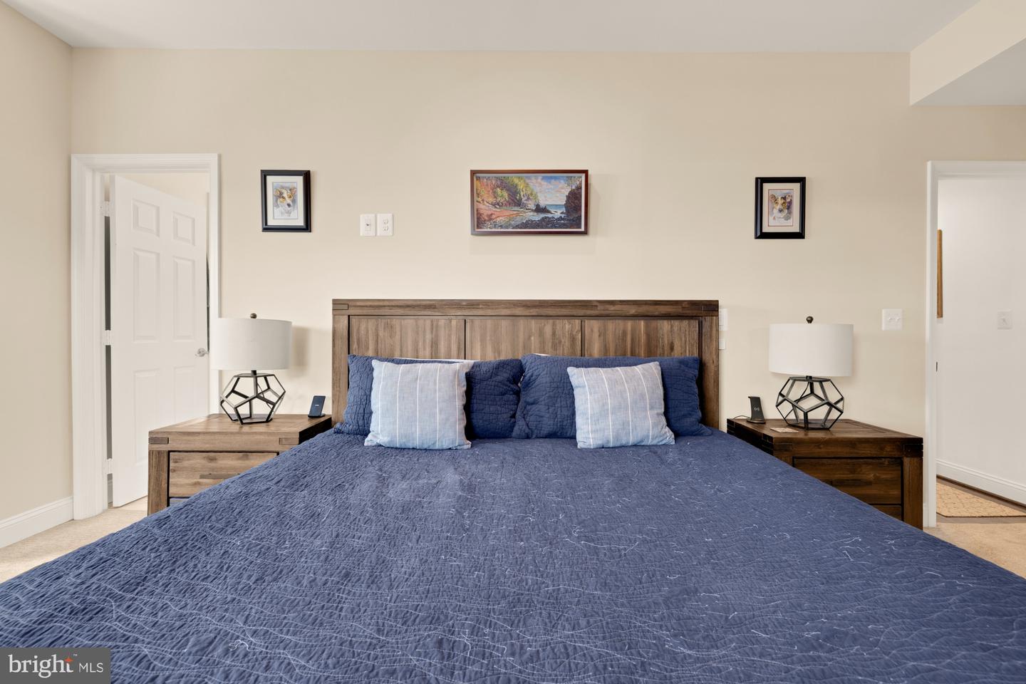 233 S ST NE #4, WASHINGTON, District Of Columbia 20002, 2 Bedrooms Bedrooms, ,2 BathroomsBathrooms,Residential,For sale,233 S ST NE #4,DCDC2220752 MLS # DCDC2220752