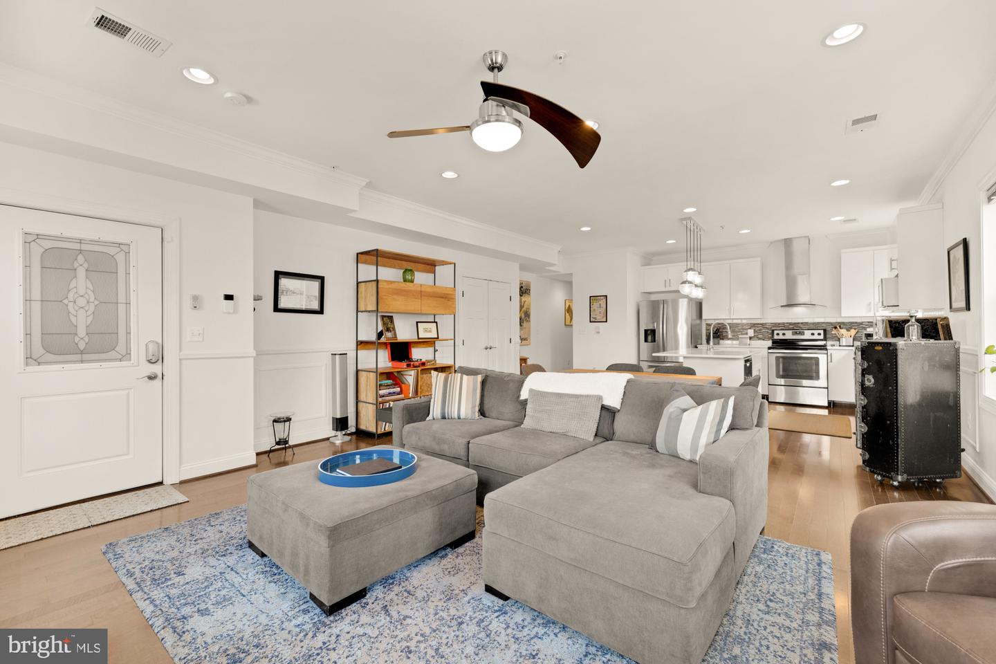 233 S ST NE #4, WASHINGTON, District Of Columbia 20002, 2 Bedrooms Bedrooms, ,2 BathroomsBathrooms,Residential,For sale,233 S ST NE #4,DCDC2220752 MLS # DCDC2220752