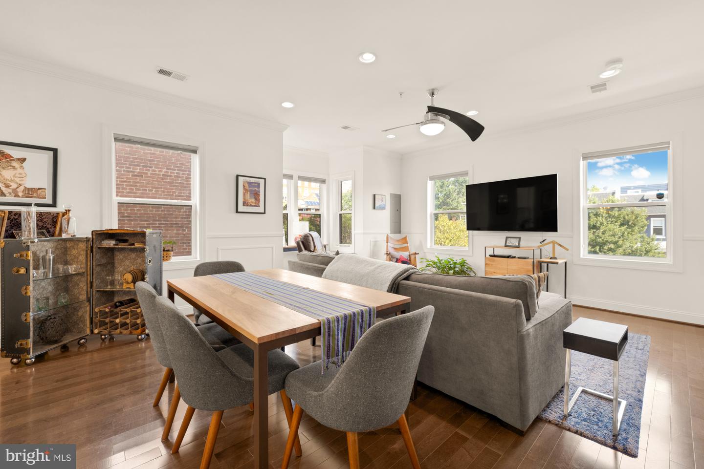 233 S ST NE #4, WASHINGTON, District Of Columbia 20002, 2 Bedrooms Bedrooms, ,2 BathroomsBathrooms,Residential,For sale,233 S ST NE #4,DCDC2220752 MLS # DCDC2220752