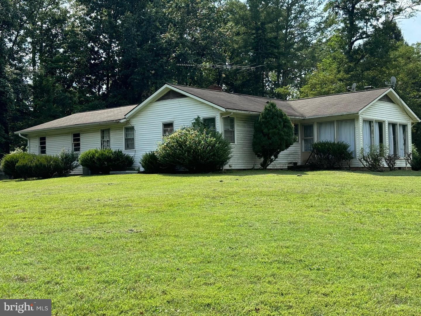 12147 STONEHOUSE MOUNTAIN, CULPEPER, Virginia 22701, 3 Bedrooms Bedrooms, ,2 BathroomsBathrooms,Residential,For sale,12147 STONEHOUSE MOUNTAIN,VACU2011504 MLS # VACU2011504