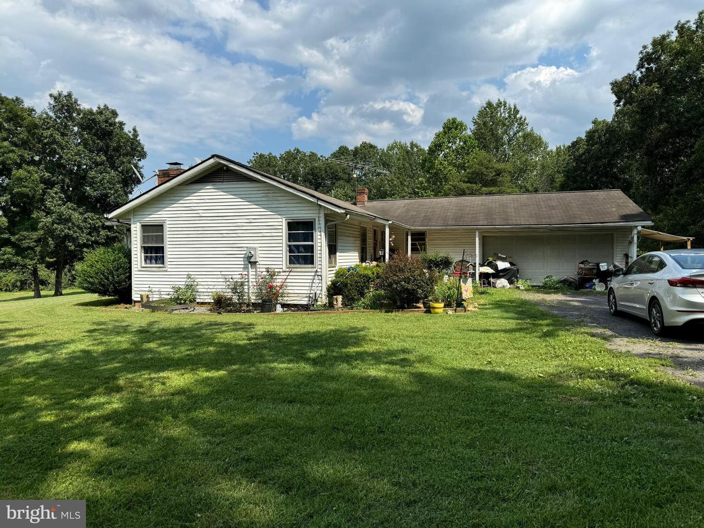 12147 STONEHOUSE MOUNTAIN, CULPEPER, Virginia 22701, 3 Bedrooms Bedrooms, ,2 BathroomsBathrooms,Residential,For sale,12147 STONEHOUSE MOUNTAIN,VACU2011504 MLS # VACU2011504