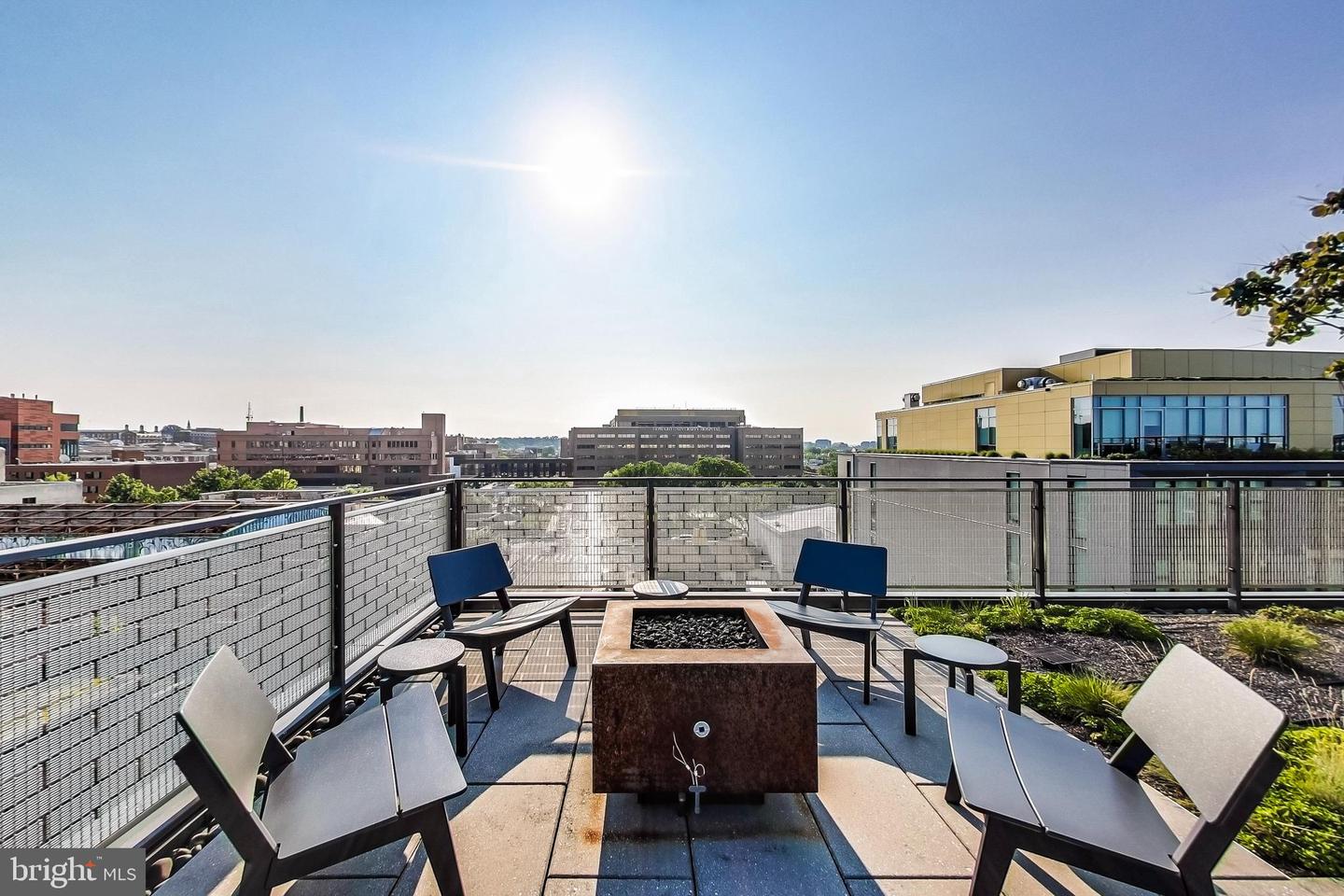 2030 8TH ST NW #409, WASHINGTON, District Of Columbia 20001, 2 Bedrooms Bedrooms, ,2 BathroomsBathrooms,Residential,For sale,2030 8TH ST NW #409,DCDC2220766 MLS # DCDC2220766