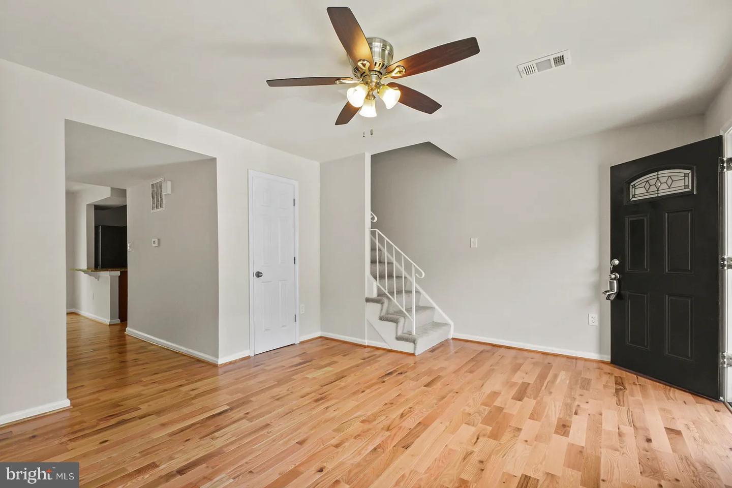 14619 ENDSLEY TURN, WOODBRIDGE, Virginia 22193, 3 Bedrooms Bedrooms, ,1 BathroomBathrooms,Residential,For sale,14619 ENDSLEY TURN,VAPW2103370 MLS # VAPW2103370