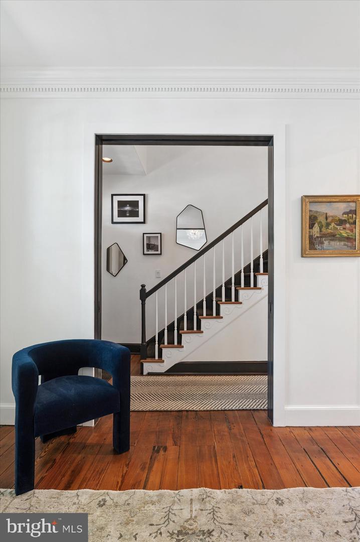 300 S COLUMBUS ST, ALEXANDRIA, Virginia 22314, 3 Bedrooms Bedrooms, 13 Rooms Rooms,3 BathroomsBathrooms,Residential,For sale,300 S COLUMBUS ST,VAAX2049368 MLS # VAAX2049368