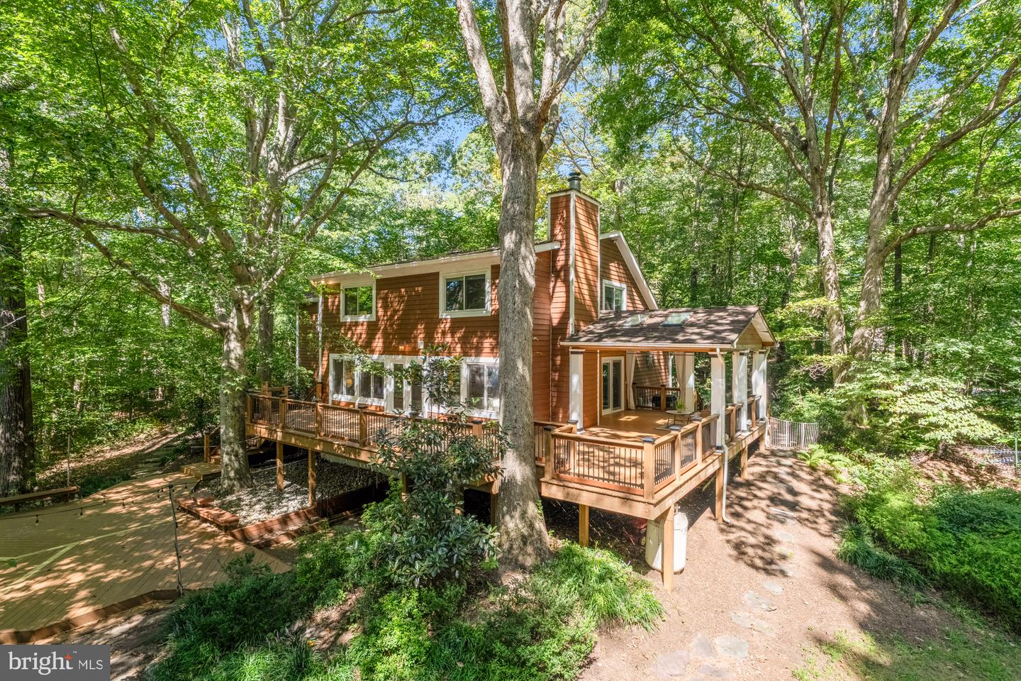 11203 SILVERLEAF DR, FAIRFAX STATION, Virginia 22039, 4 Bedrooms Bedrooms, ,2 BathroomsBathrooms,Residential,For sale,11203 SILVERLEAF DR,VAFX2265262 MLS # VAFX2265262
