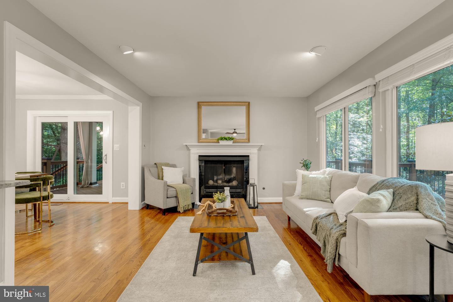 11203 SILVERLEAF DR, FAIRFAX STATION, Virginia 22039, 4 Bedrooms Bedrooms, ,2 BathroomsBathrooms,Residential,For sale,11203 SILVERLEAF DR,VAFX2265262 MLS # VAFX2265262