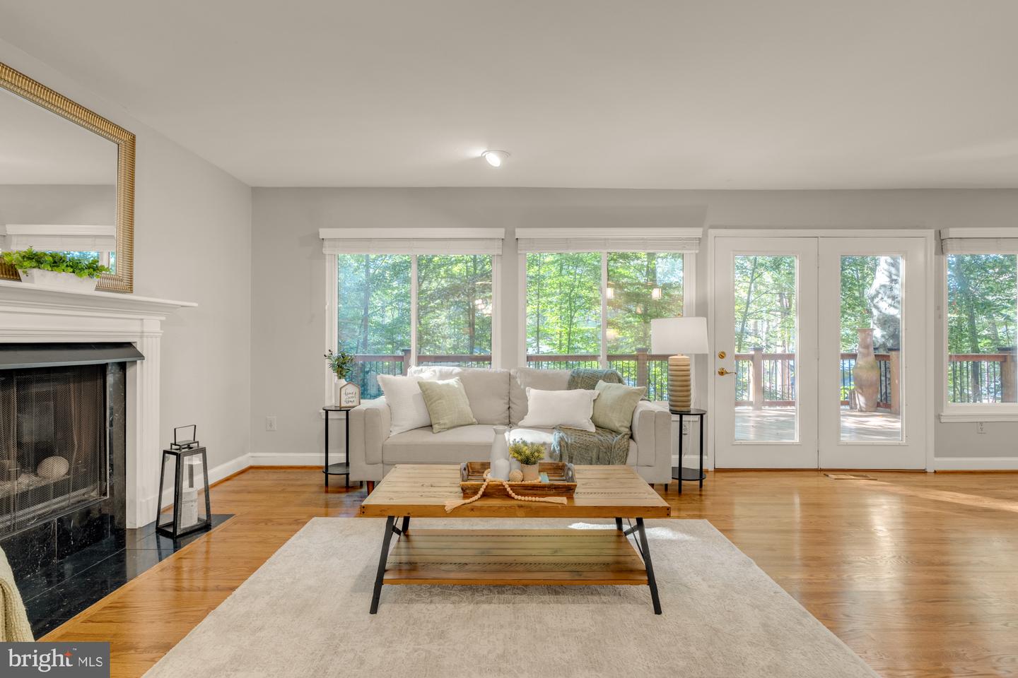 11203 SILVERLEAF DR, FAIRFAX STATION, Virginia 22039, 4 Bedrooms Bedrooms, ,2 BathroomsBathrooms,Residential,For sale,11203 SILVERLEAF DR,VAFX2265262 MLS # VAFX2265262