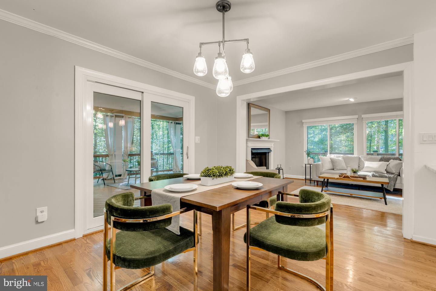 11203 SILVERLEAF DR, FAIRFAX STATION, Virginia 22039, 4 Bedrooms Bedrooms, ,2 BathroomsBathrooms,Residential,For sale,11203 SILVERLEAF DR,VAFX2265262 MLS # VAFX2265262