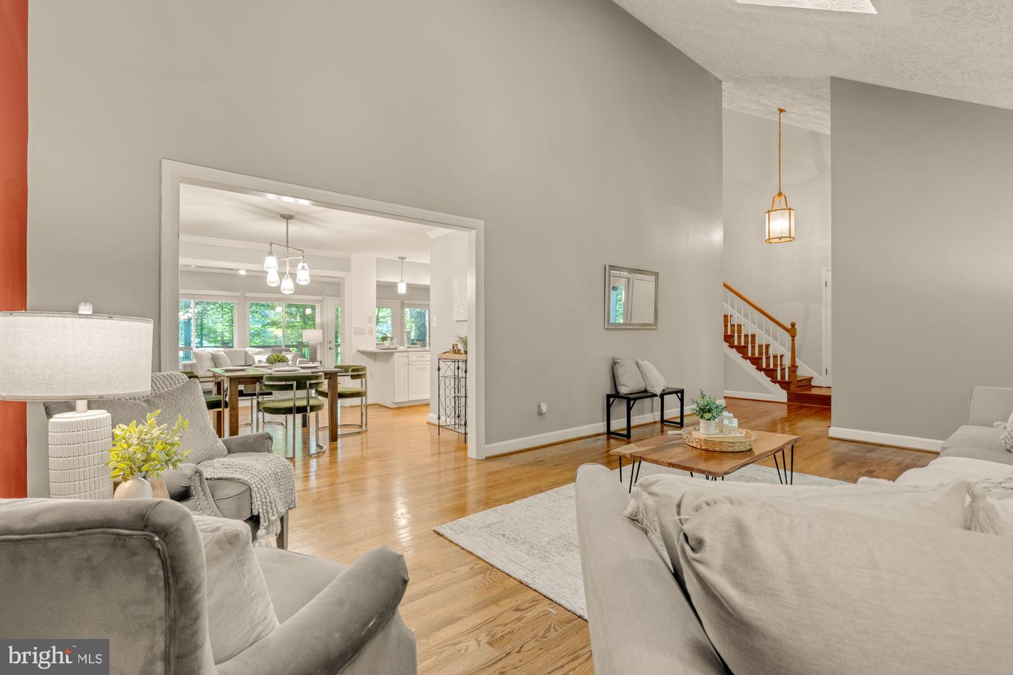 11203 SILVERLEAF DR, FAIRFAX STATION, Virginia 22039, 4 Bedrooms Bedrooms, ,2 BathroomsBathrooms,Residential,For sale,11203 SILVERLEAF DR,VAFX2265262 MLS # VAFX2265262