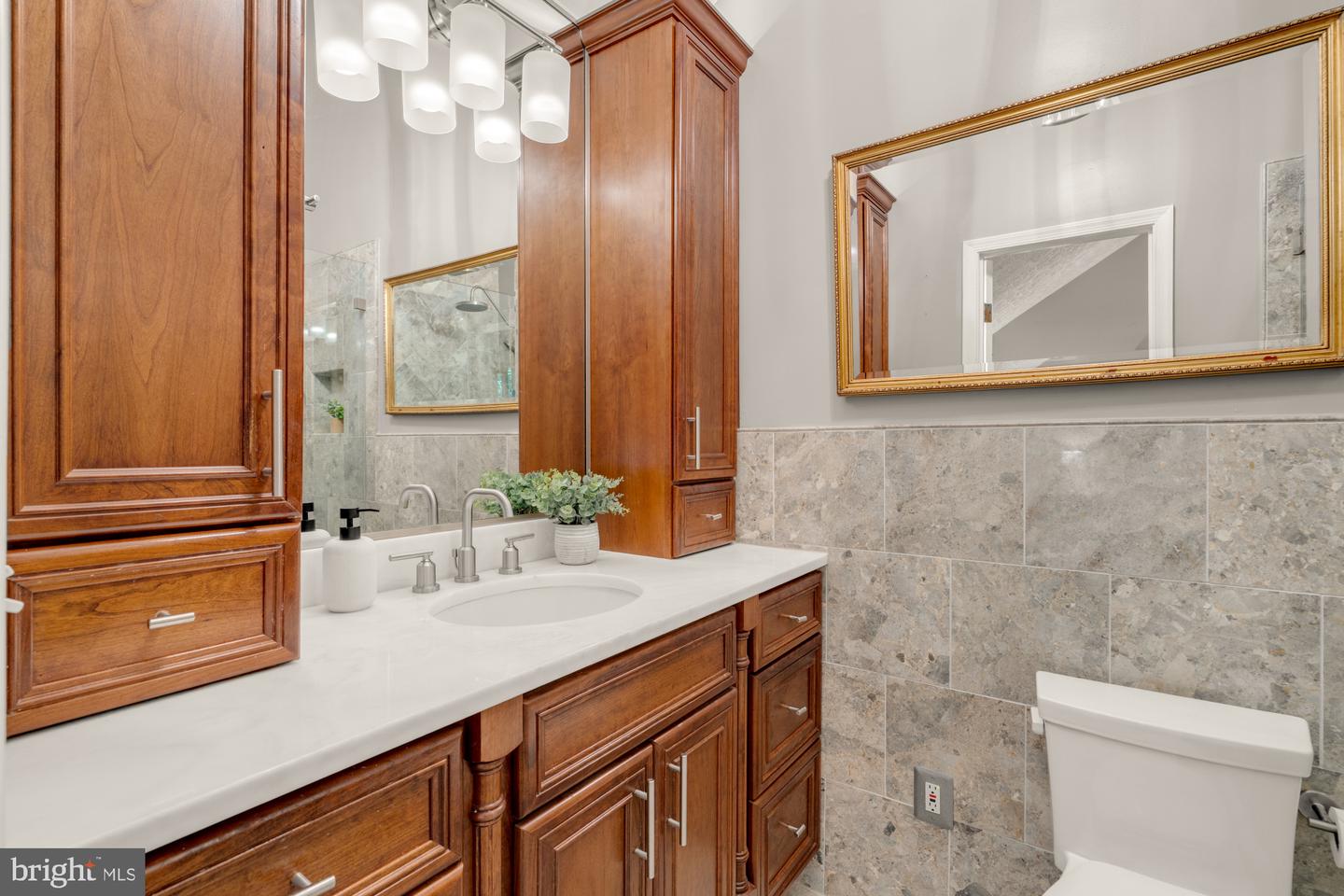 11203 SILVERLEAF DR, FAIRFAX STATION, Virginia 22039, 4 Bedrooms Bedrooms, ,2 BathroomsBathrooms,Residential,For sale,11203 SILVERLEAF DR,VAFX2265262 MLS # VAFX2265262