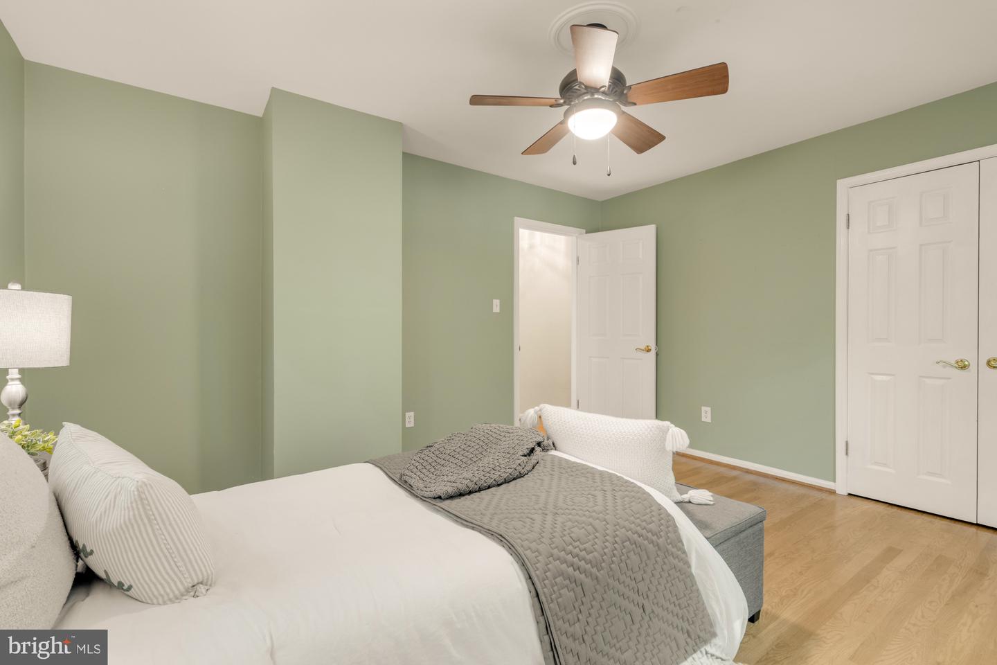11203 SILVERLEAF DR, FAIRFAX STATION, Virginia 22039, 4 Bedrooms Bedrooms, ,2 BathroomsBathrooms,Residential,For sale,11203 SILVERLEAF DR,VAFX2265262 MLS # VAFX2265262