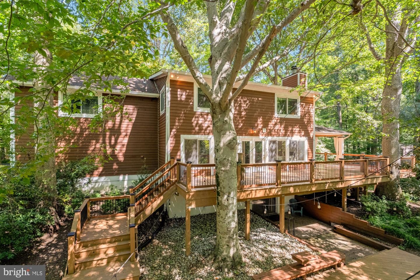 11203 SILVERLEAF DR, FAIRFAX STATION, Virginia 22039, 4 Bedrooms Bedrooms, ,2 BathroomsBathrooms,Residential,For sale,11203 SILVERLEAF DR,VAFX2265262 MLS # VAFX2265262