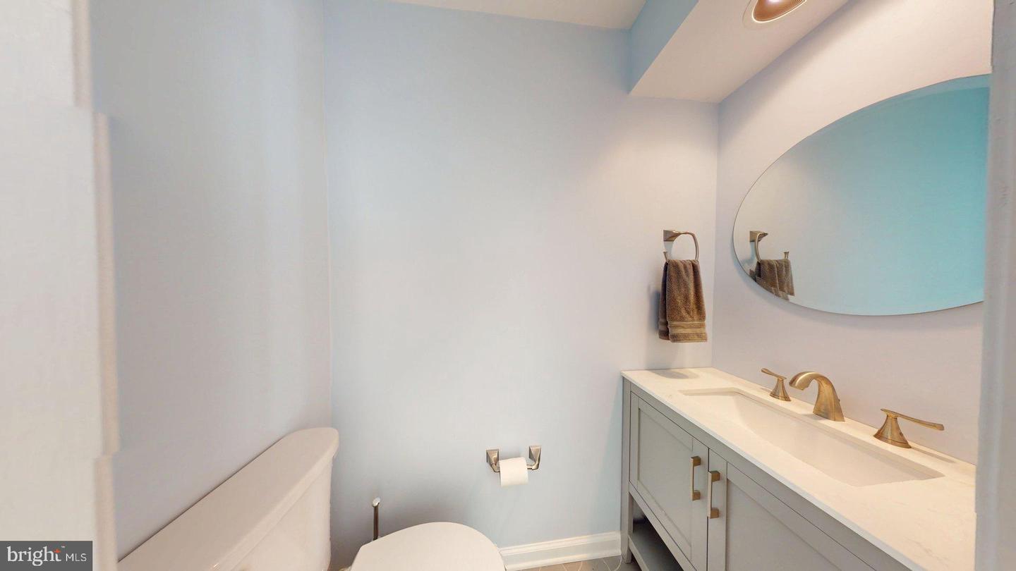 20044 CREW SQ, ASHBURN, Virginia 20147, 2 Bedrooms Bedrooms, 11 Rooms Rooms,2 BathroomsBathrooms,Residential,For sale,20044 CREW SQ,VALO2106266 MLS # VALO2106266