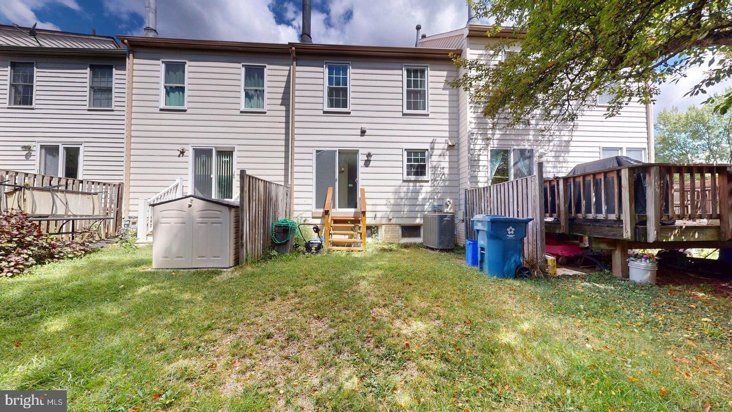 20044 CREW SQ, ASHBURN, Virginia 20147, 2 Bedrooms Bedrooms, 11 Rooms Rooms,2 BathroomsBathrooms,Residential,For sale,20044 CREW SQ,VALO2106266 MLS # VALO2106266