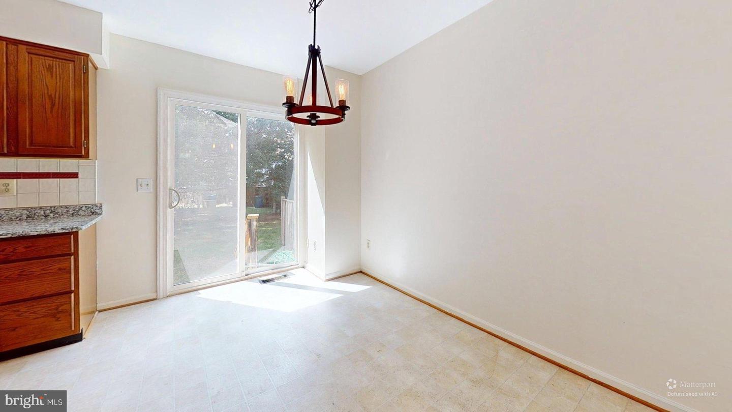 20044 CREW SQ, ASHBURN, Virginia 20147, 2 Bedrooms Bedrooms, 11 Rooms Rooms,2 BathroomsBathrooms,Residential,For sale,20044 CREW SQ,VALO2106266 MLS # VALO2106266