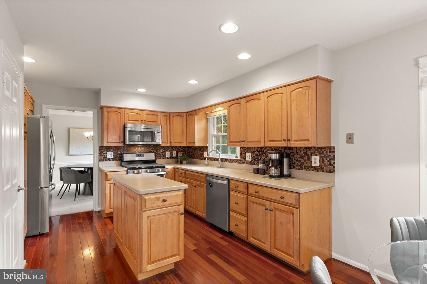 10134 RED SPRUCE RD, FAIRFAX, Virginia 22032, 4 Bedrooms Bedrooms, ,3 BathroomsBathrooms,Residential,For sale,10134 RED SPRUCE RD,VAFX2265318 MLS # VAFX2265318