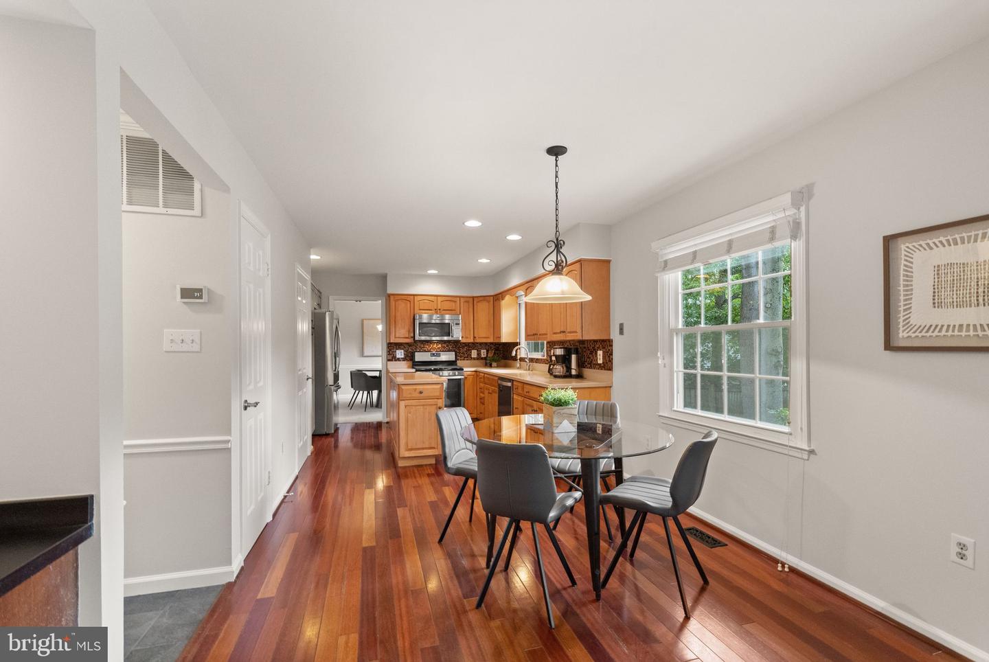 10134 RED SPRUCE RD, FAIRFAX, Virginia 22032, 4 Bedrooms Bedrooms, ,3 BathroomsBathrooms,Residential,For sale,10134 RED SPRUCE RD,VAFX2265318 MLS # VAFX2265318