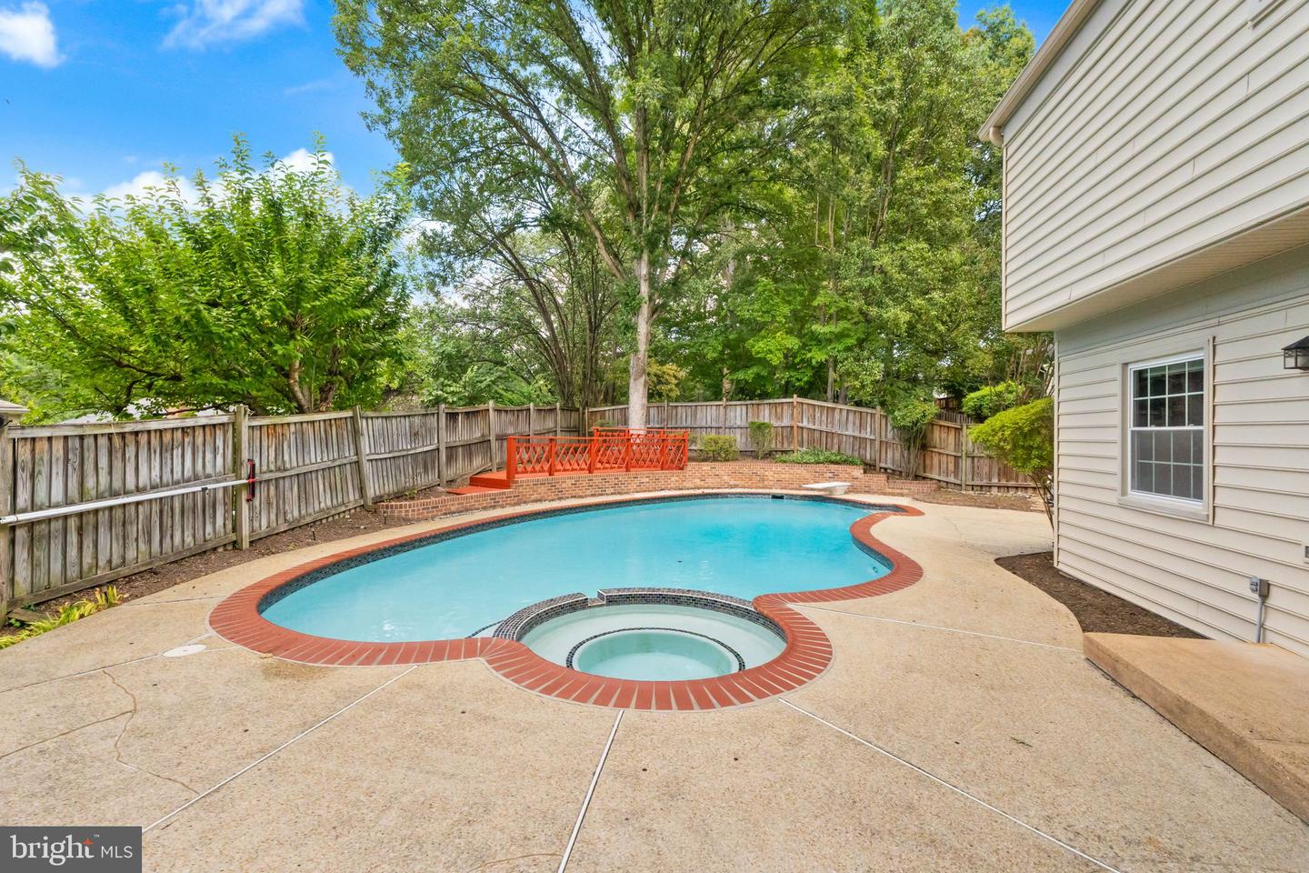10134 RED SPRUCE RD, FAIRFAX, Virginia 22032, 4 Bedrooms Bedrooms, ,3 BathroomsBathrooms,Residential,For sale,10134 RED SPRUCE RD,VAFX2265318 MLS # VAFX2265318