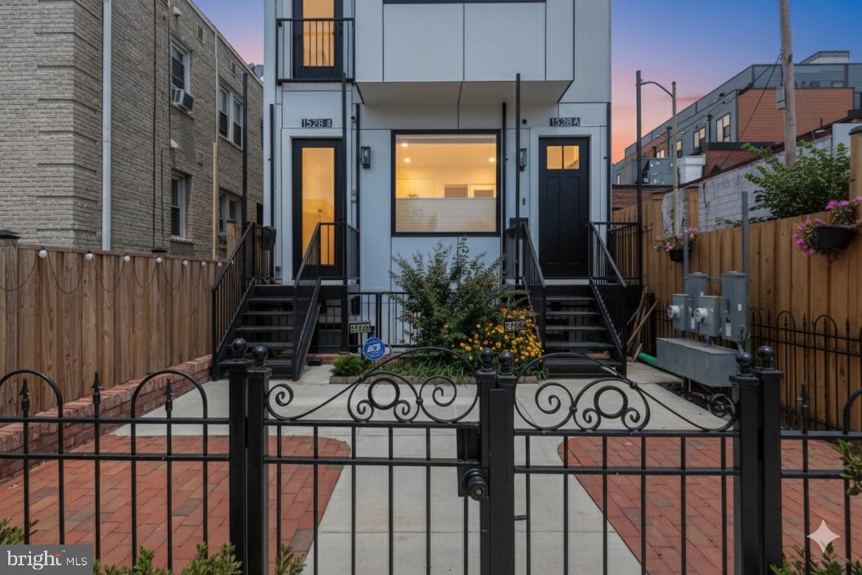 1528 OATES ST NE #1, WASHINGTON, District Of Columbia 20002, 4 Bedrooms Bedrooms, ,3 BathroomsBathrooms,Residential,For sale,1528 OATES ST NE #1,DCDC2220648 MLS # DCDC2220648 1528 OATES ST NE #1, WASHINGTON, District Of Columbia 20002, 4 Bedrooms Bedrooms, ,3 BathroomsBathrooms,Residential,For sale,1528 OATES ST NE #1,DCDC2220648 MLS # DCDC2220648