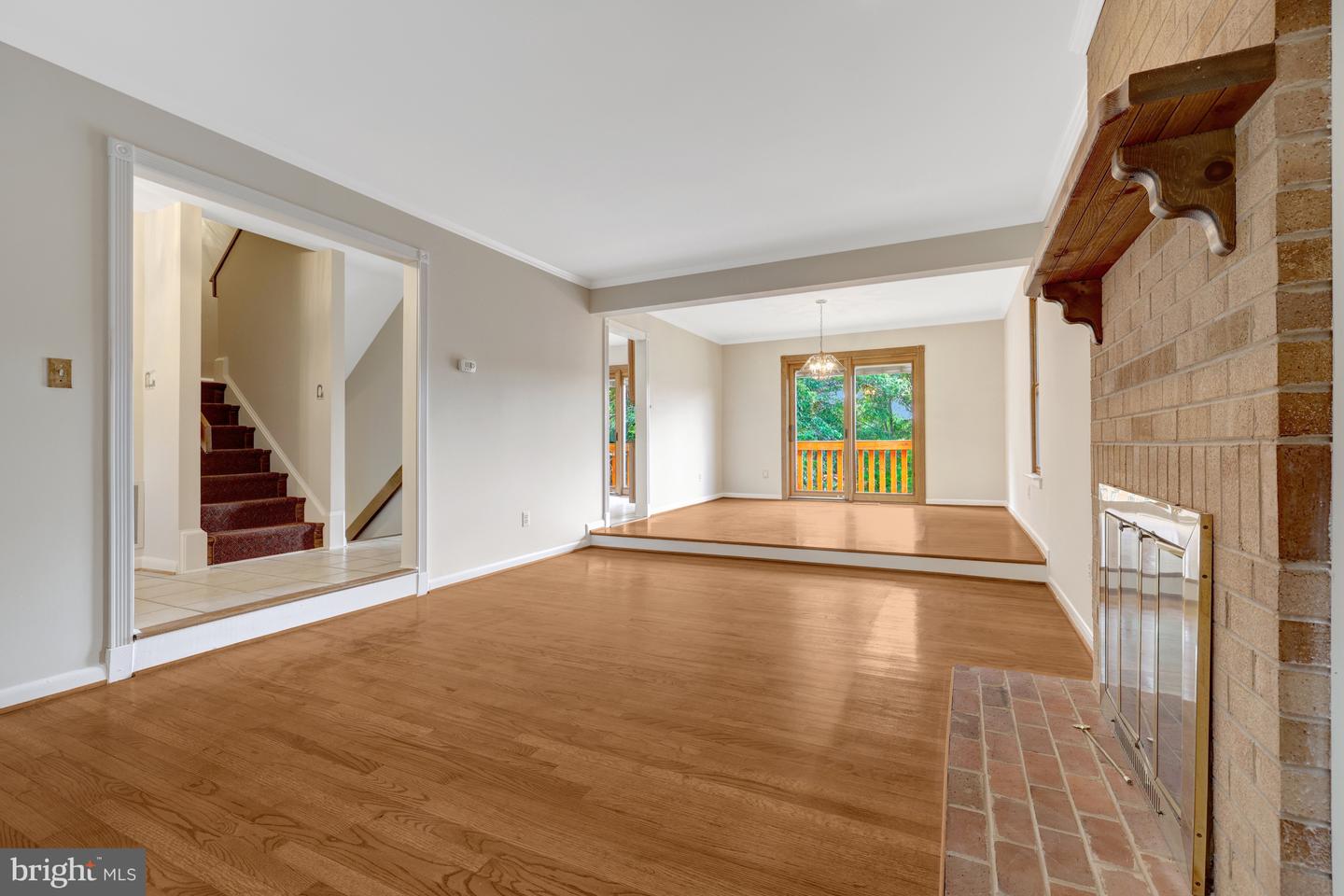 11088 GLADE CT, RESTON, Virginia 20191, 3 Bedrooms Bedrooms, 15 Rooms Rooms,3 BathroomsBathrooms,Residential,For sale,11088 GLADE CT,VAFX2265286 MLS # VAFX2265286