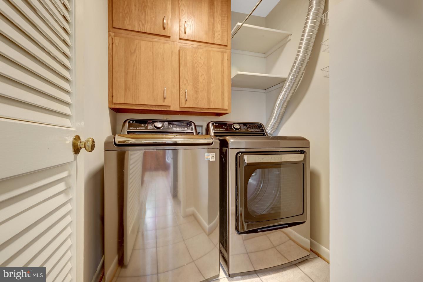 11088 GLADE CT, RESTON, Virginia 20191, 3 Bedrooms Bedrooms, 15 Rooms Rooms,3 BathroomsBathrooms,Residential,For sale,11088 GLADE CT,VAFX2265286 MLS # VAFX2265286