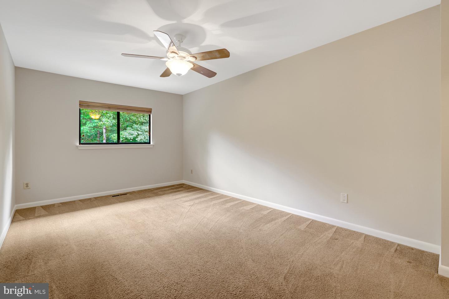 11088 GLADE CT, RESTON, Virginia 20191, 3 Bedrooms Bedrooms, 15 Rooms Rooms,3 BathroomsBathrooms,Residential,For sale,11088 GLADE CT,VAFX2265286 MLS # VAFX2265286