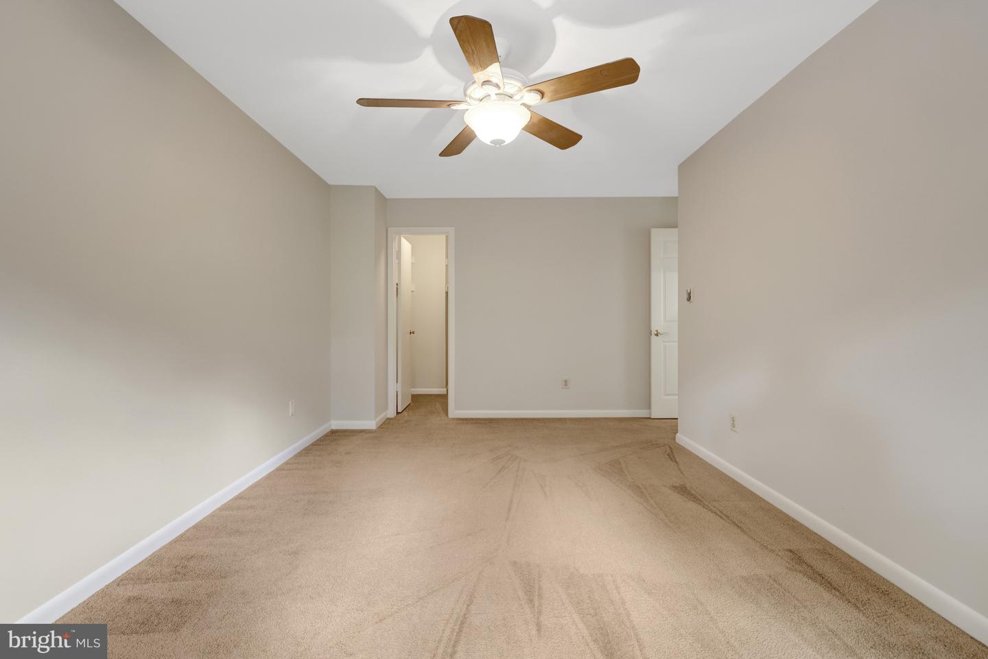 11088 GLADE CT, RESTON, Virginia 20191, 3 Bedrooms Bedrooms, 15 Rooms Rooms,3 BathroomsBathrooms,Residential,For sale,11088 GLADE CT,VAFX2265286 MLS # VAFX2265286