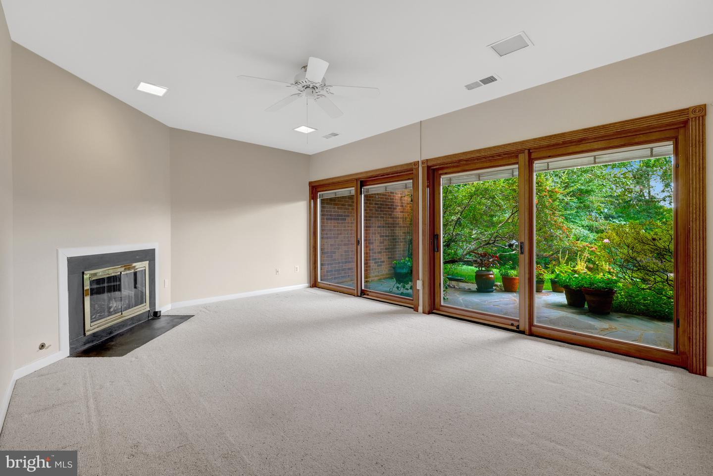 11088 GLADE CT, RESTON, Virginia 20191, 3 Bedrooms Bedrooms, 15 Rooms Rooms,3 BathroomsBathrooms,Residential,For sale,11088 GLADE CT,VAFX2265286 MLS # VAFX2265286