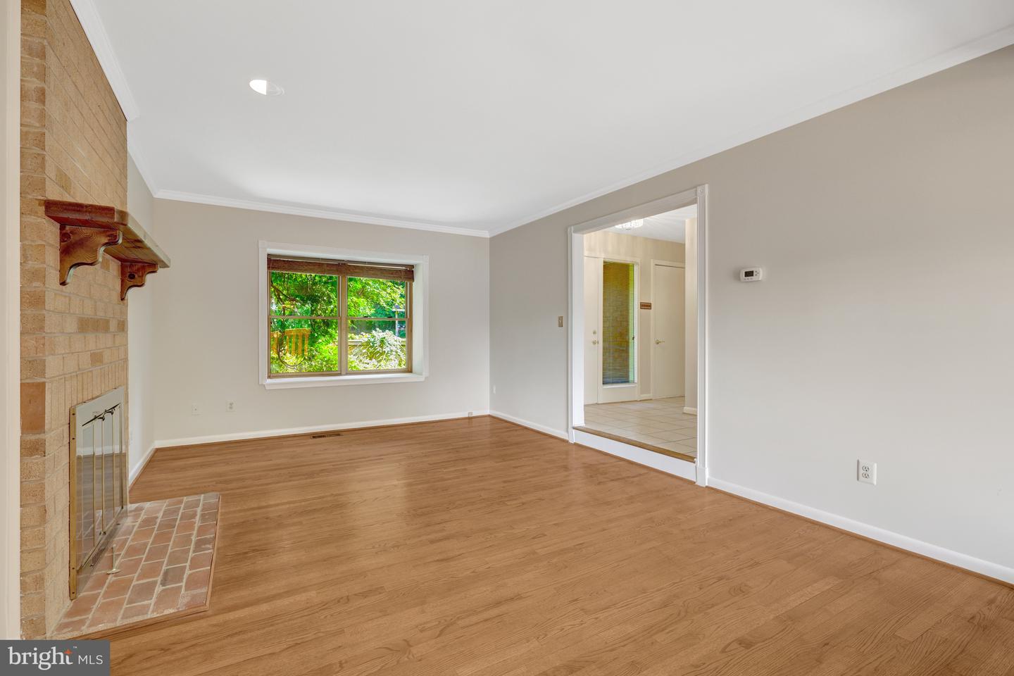 11088 GLADE CT, RESTON, Virginia 20191, 3 Bedrooms Bedrooms, 15 Rooms Rooms,3 BathroomsBathrooms,Residential,For sale,11088 GLADE CT,VAFX2265286 MLS # VAFX2265286