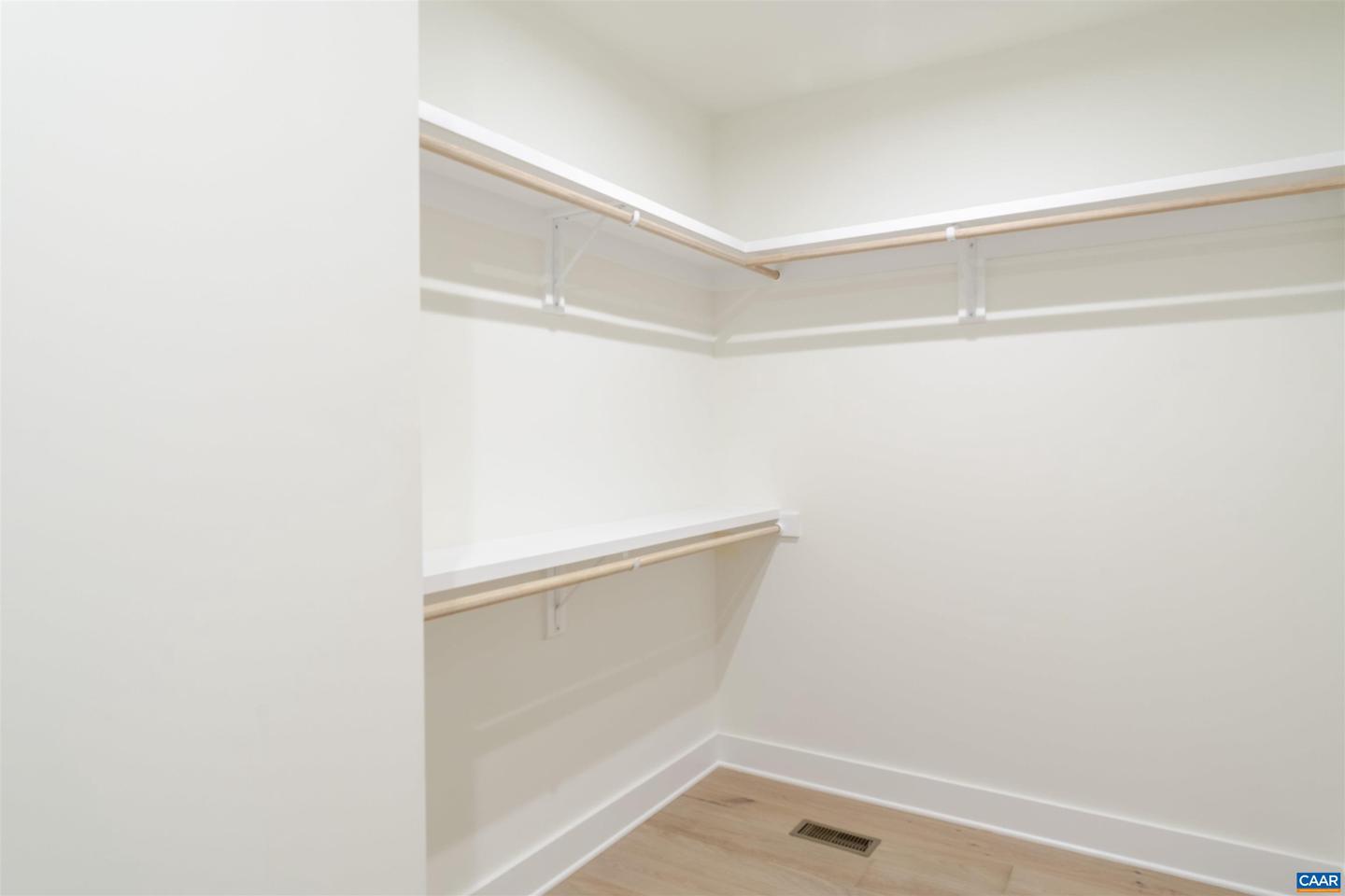 3590 CARROLL CREEK RD, KESWICK, Virginia 22947, 5 Bedrooms Bedrooms, ,4 BathroomsBathrooms,Residential,For sale,3590 CARROLL CREEK RD,668652 MLS # 668652