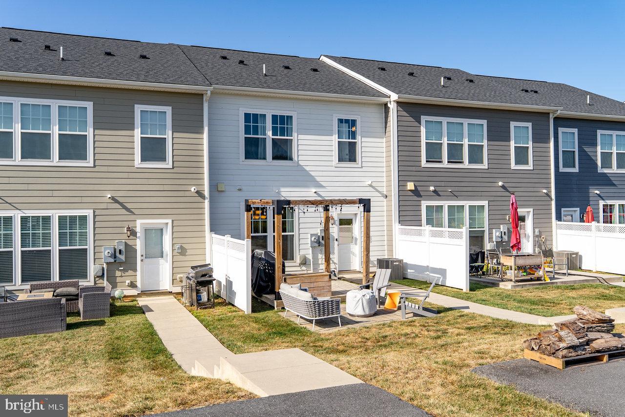 3353 BATTERY PARK PL, ROCKINGHAM, Virginia 22801, 3 Bedrooms Bedrooms, ,2 BathroomsBathrooms,Residential,For sale,3353 BATTERY PARK PL,VARO2002558 MLS # VARO2002558