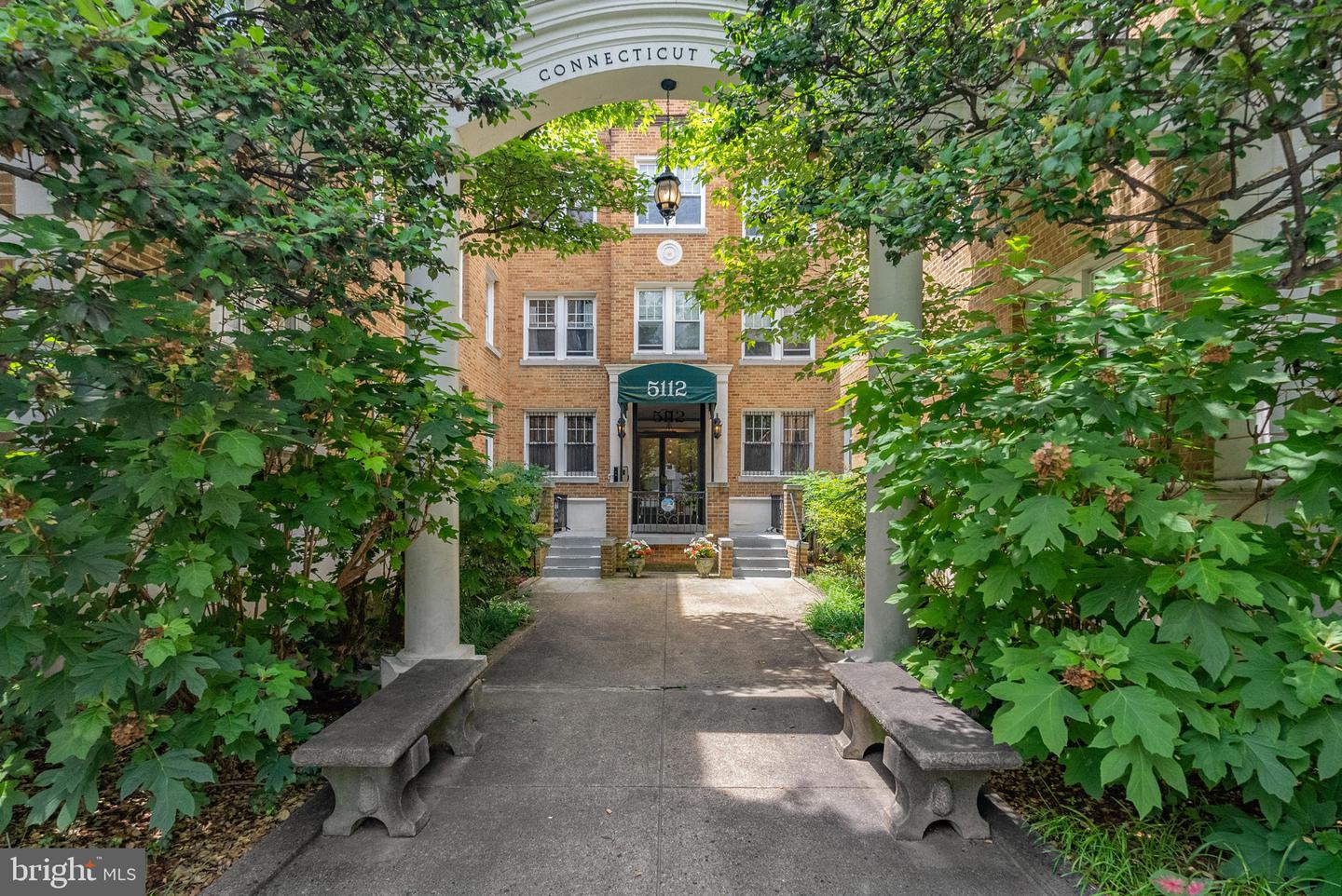 5112 CONNECTICUT AVE NW #205, WASHINGTON, District Of Columbia 20008, 2 Bedrooms Bedrooms, 5 Rooms Rooms,1 BathroomBathrooms,Residential,For sale,5112 CONNECTICUT AVE NW #205,DCDC2220876 MLS # DCDC2220876