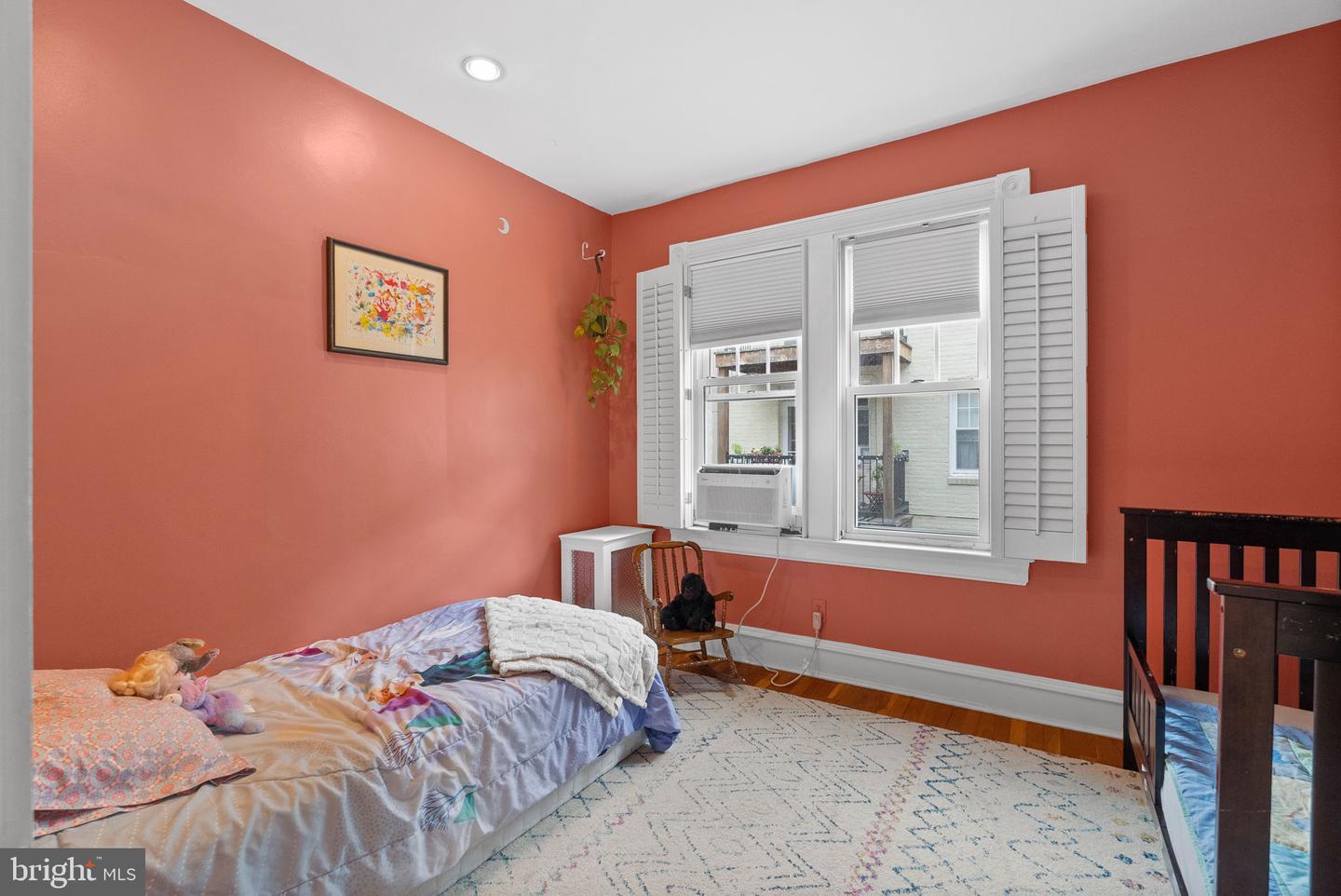 5112 CONNECTICUT AVE NW #205, WASHINGTON, District Of Columbia 20008, 2 Bedrooms Bedrooms, 5 Rooms Rooms,1 BathroomBathrooms,Residential,For sale,5112 CONNECTICUT AVE NW #205,DCDC2220876 MLS # DCDC2220876