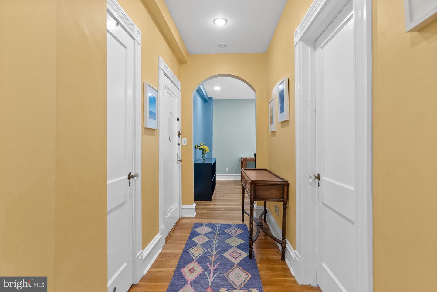 5112 CONNECTICUT AVE NW #205, WASHINGTON, District Of Columbia 20008, 2 Bedrooms Bedrooms, 5 Rooms Rooms,1 BathroomBathrooms,Residential,For sale,5112 CONNECTICUT AVE NW #205,DCDC2220876 MLS # DCDC2220876