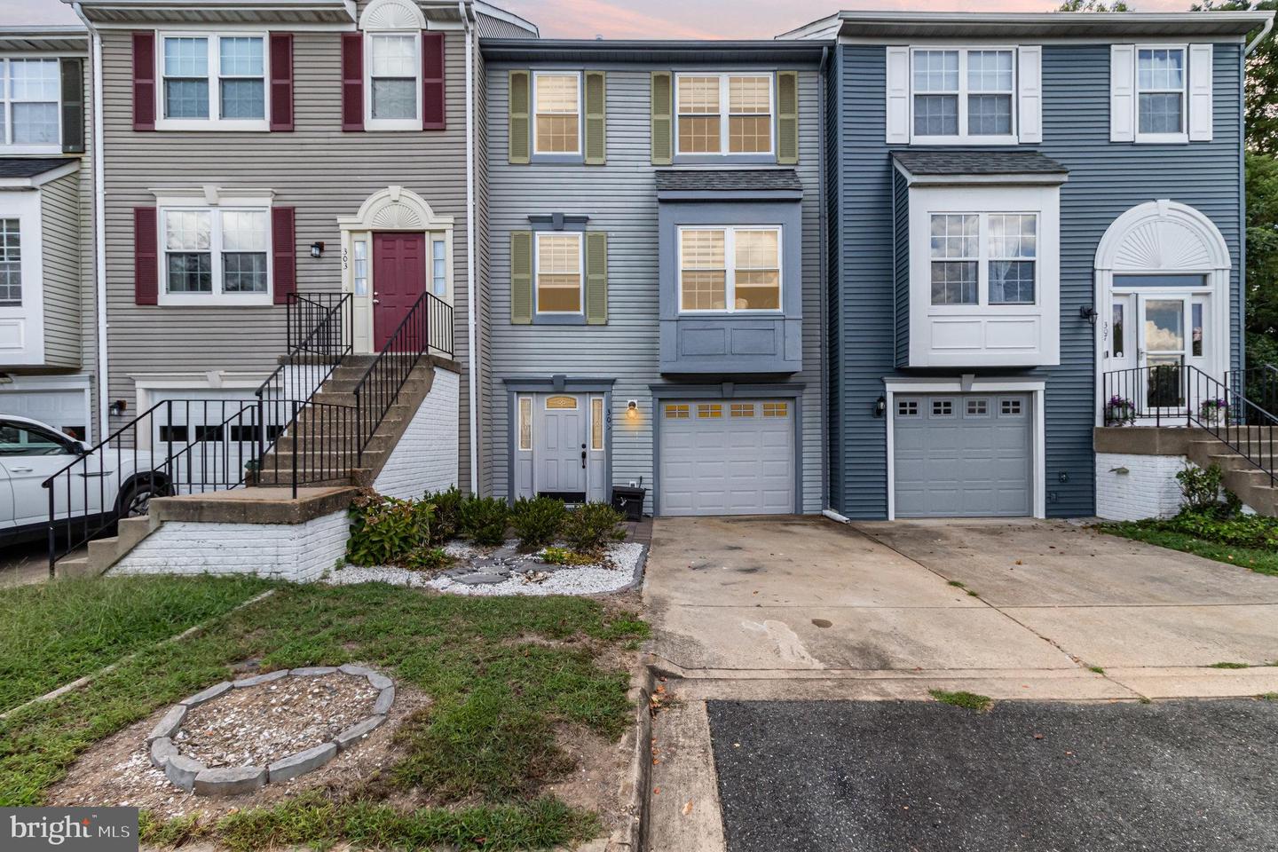 305 BACKRIDGE CT, FREDERICKSBURG, Virginia 22406, 2 Bedrooms Bedrooms, ,2 BathroomsBathrooms,Residential,For sale,305 BACKRIDGE CT,VAST2042492 MLS # VAST2042492