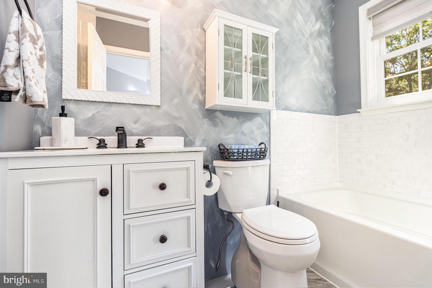 305 BACKRIDGE CT, FREDERICKSBURG, Virginia 22406, 2 Bedrooms Bedrooms, ,2 BathroomsBathrooms,Residential,For sale,305 BACKRIDGE CT,VAST2042492 MLS # VAST2042492